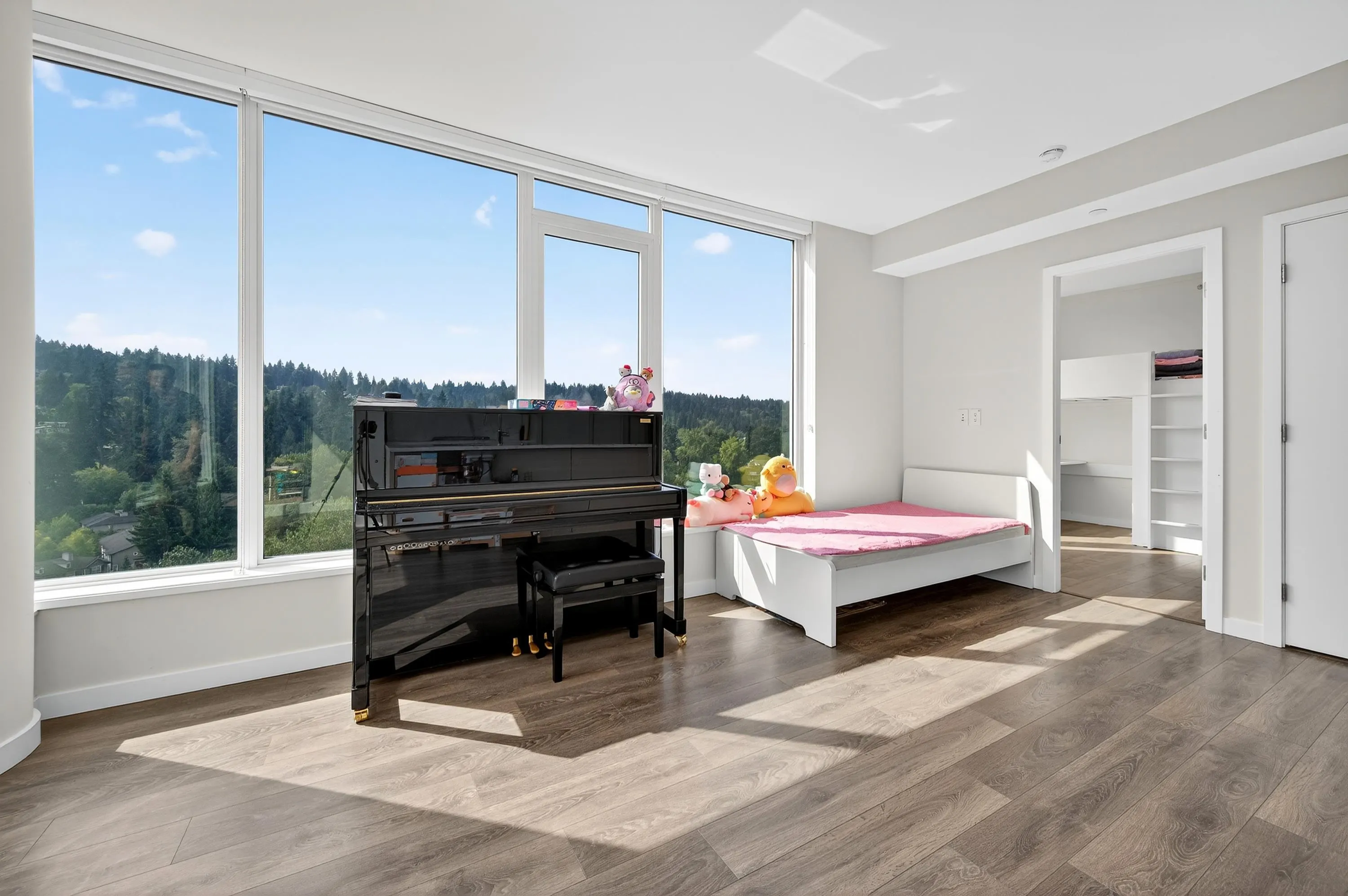 1804 308 Morrissey Road