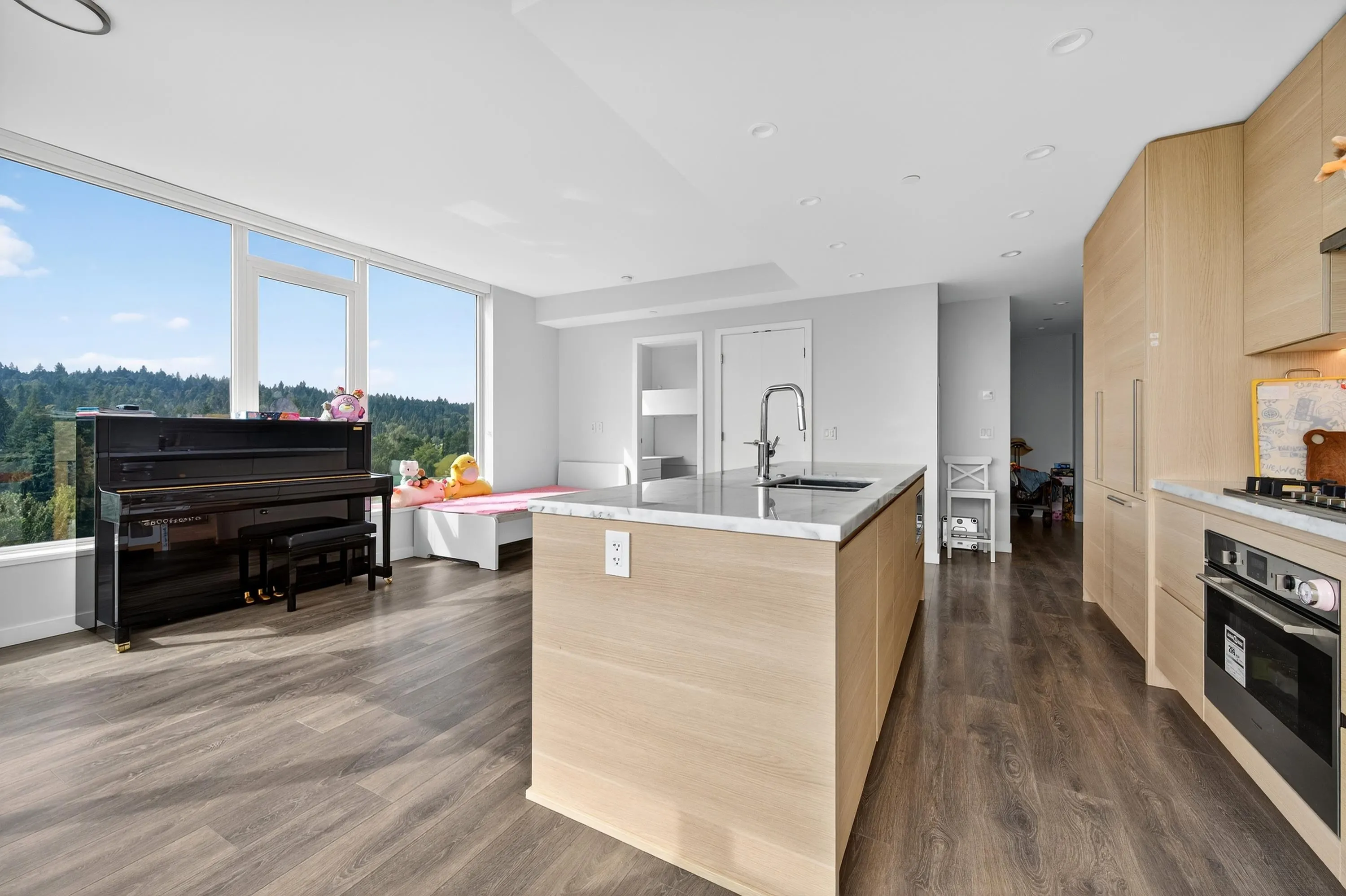 1804 308 Morrissey Road