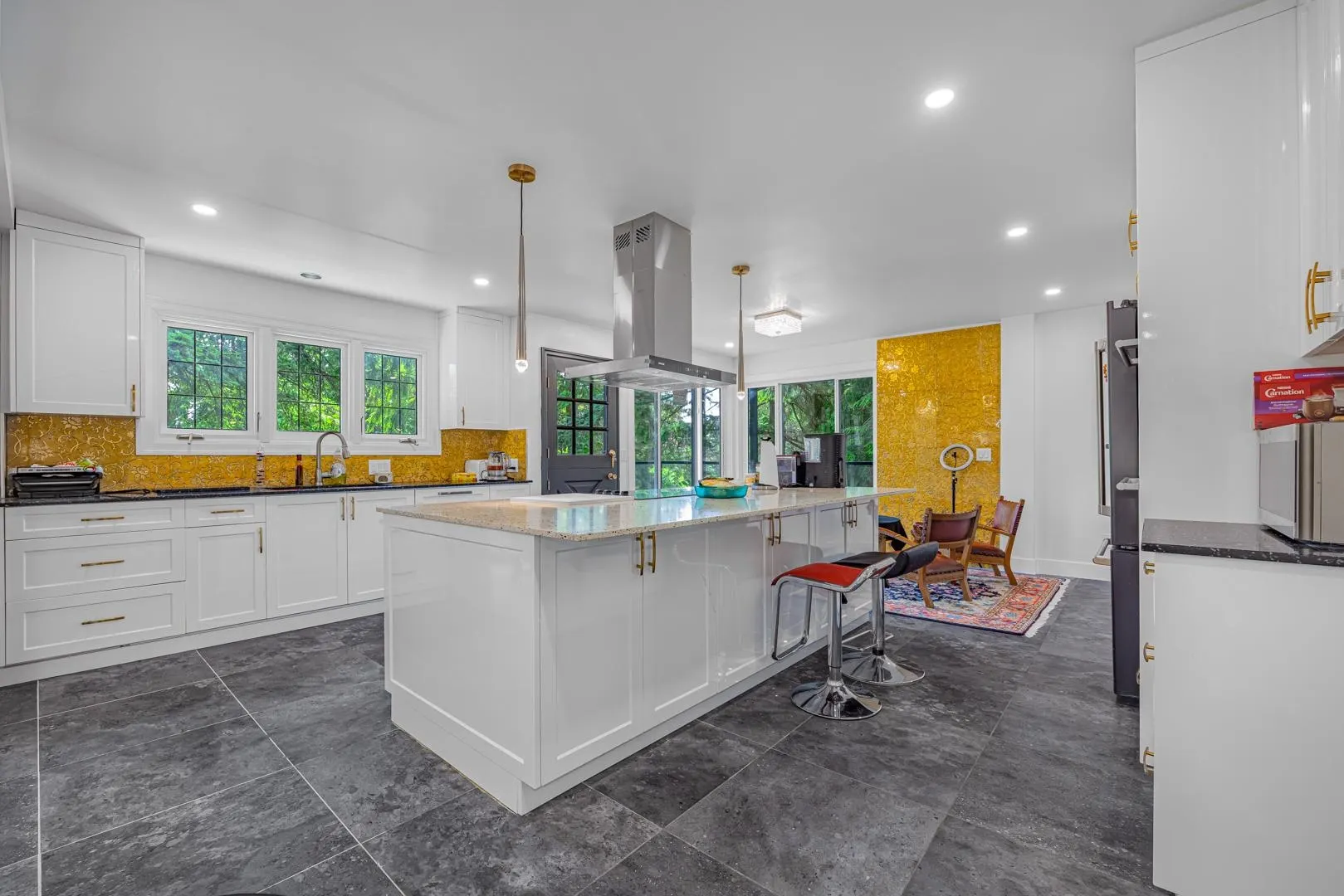 4621 Caulfeild Drive