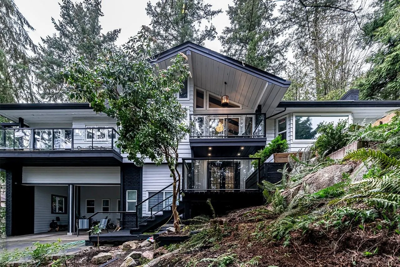 4621 Caulfeild Drive