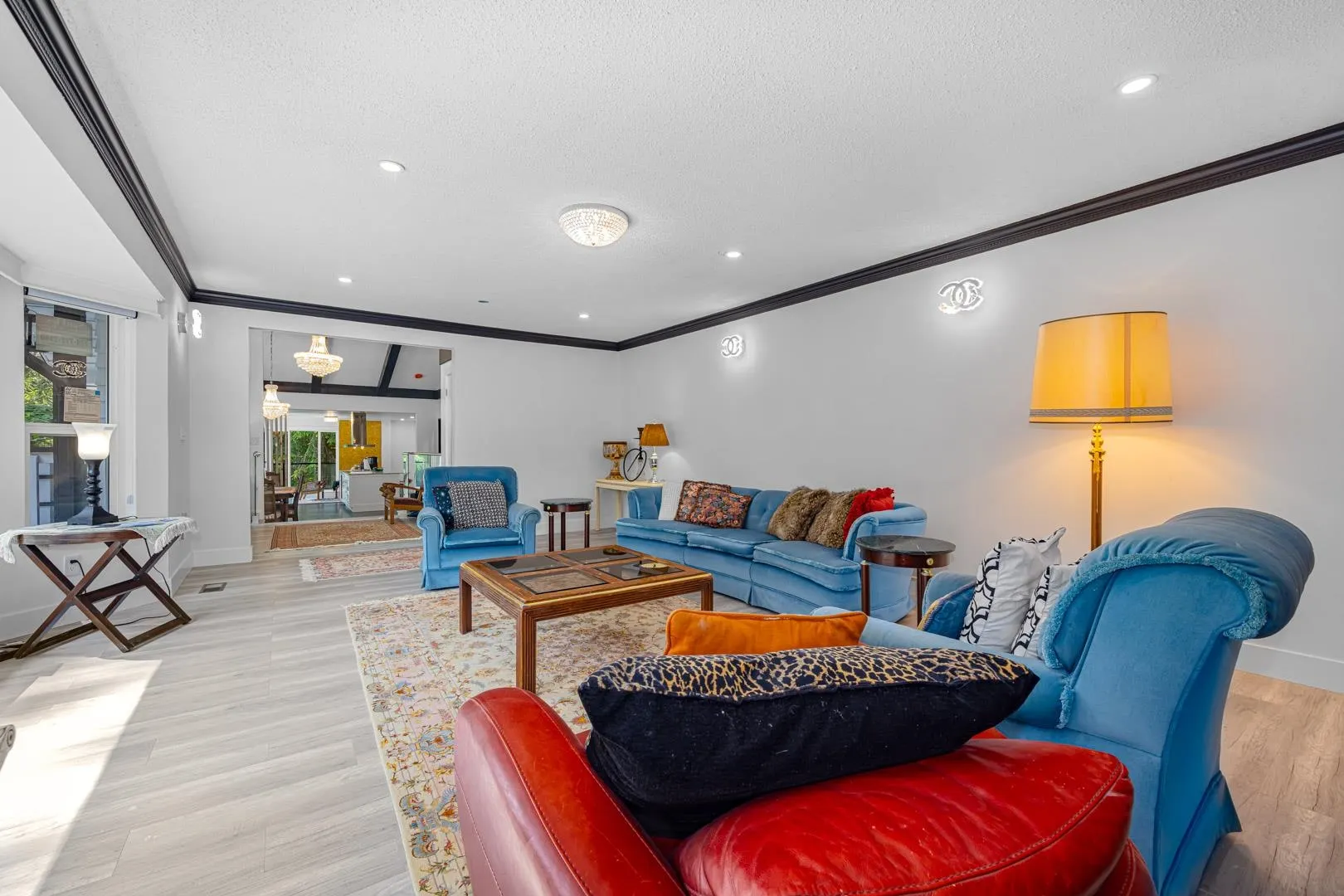 4621 Caulfeild Drive