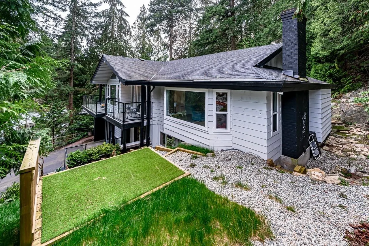 4621 Caulfeild Drive