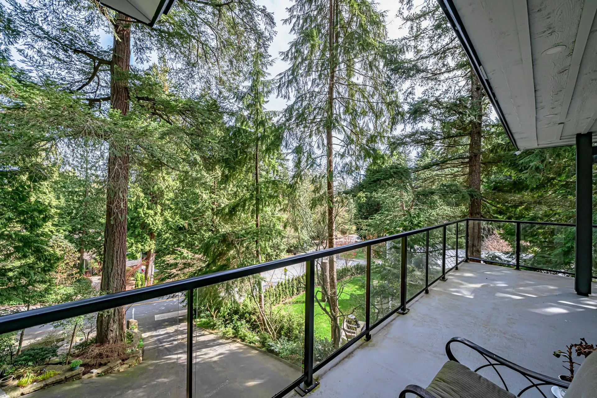 4621 Caulfeild Drive