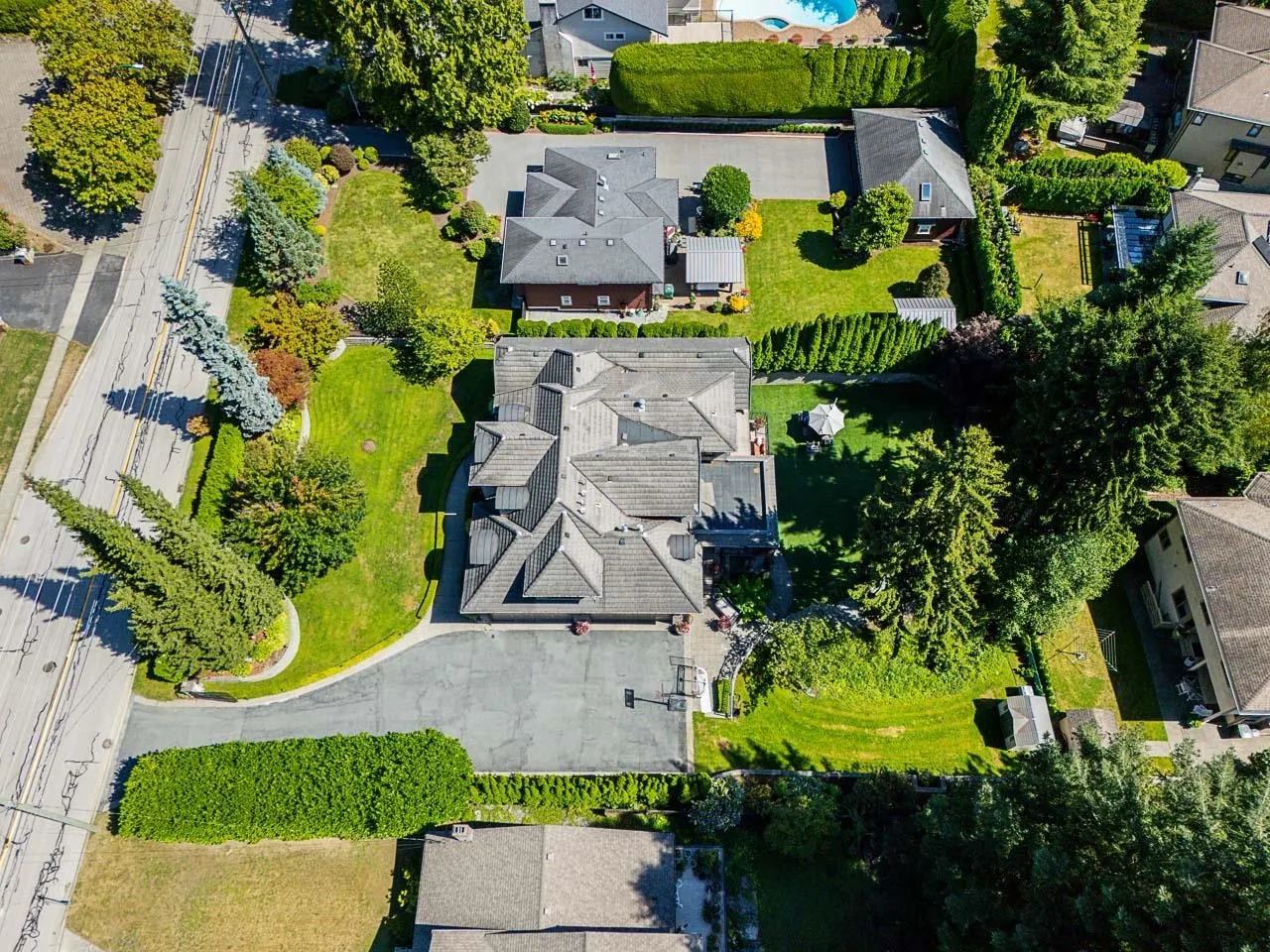 8032 Government Road