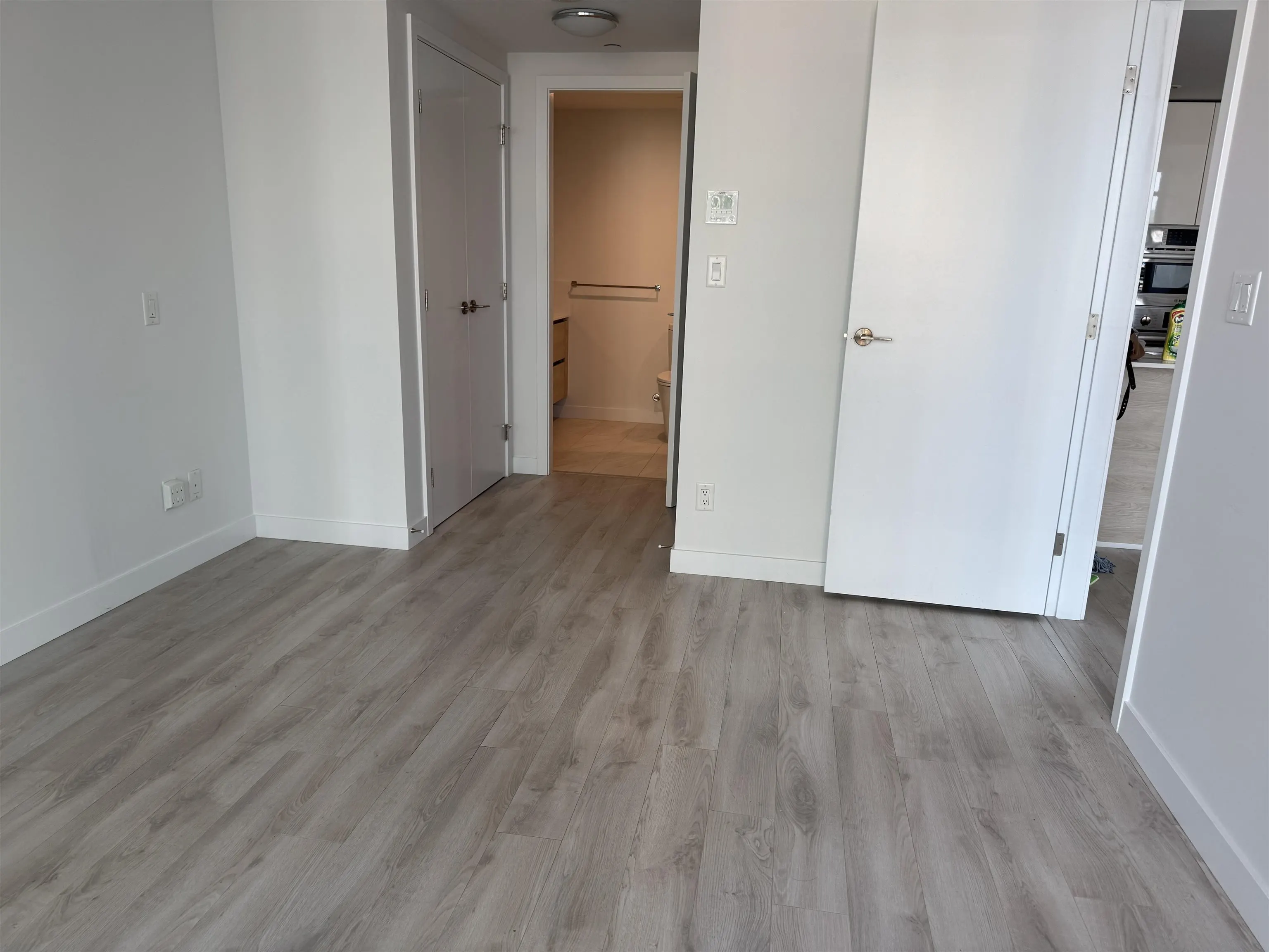 505 2085 Skyline Court