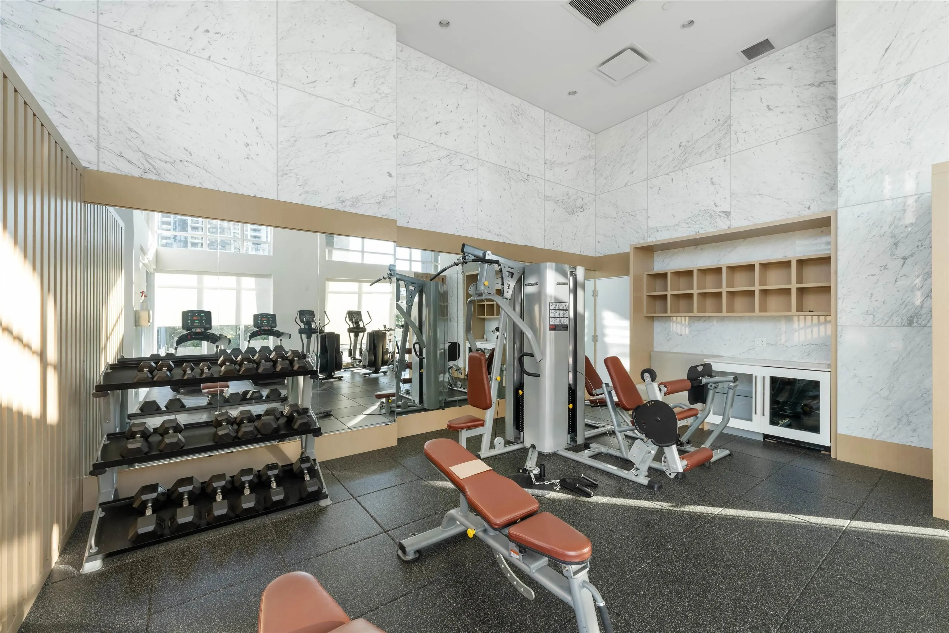 505 2085 Skyline Court