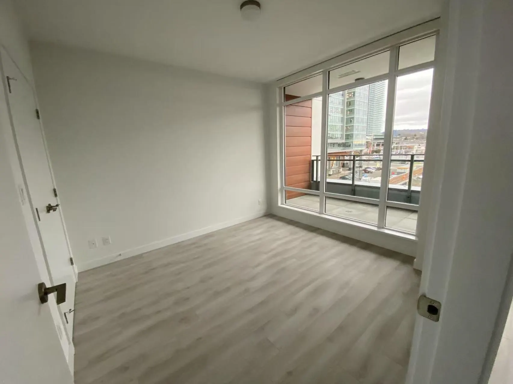 505 2085 Skyline Court