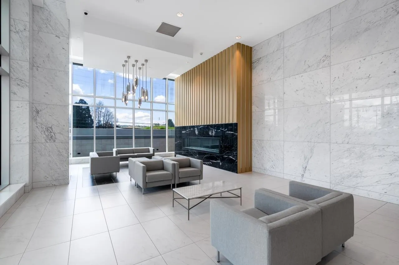 505 2085 Skyline Court