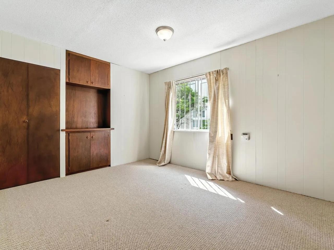 2354 Harrison Drive