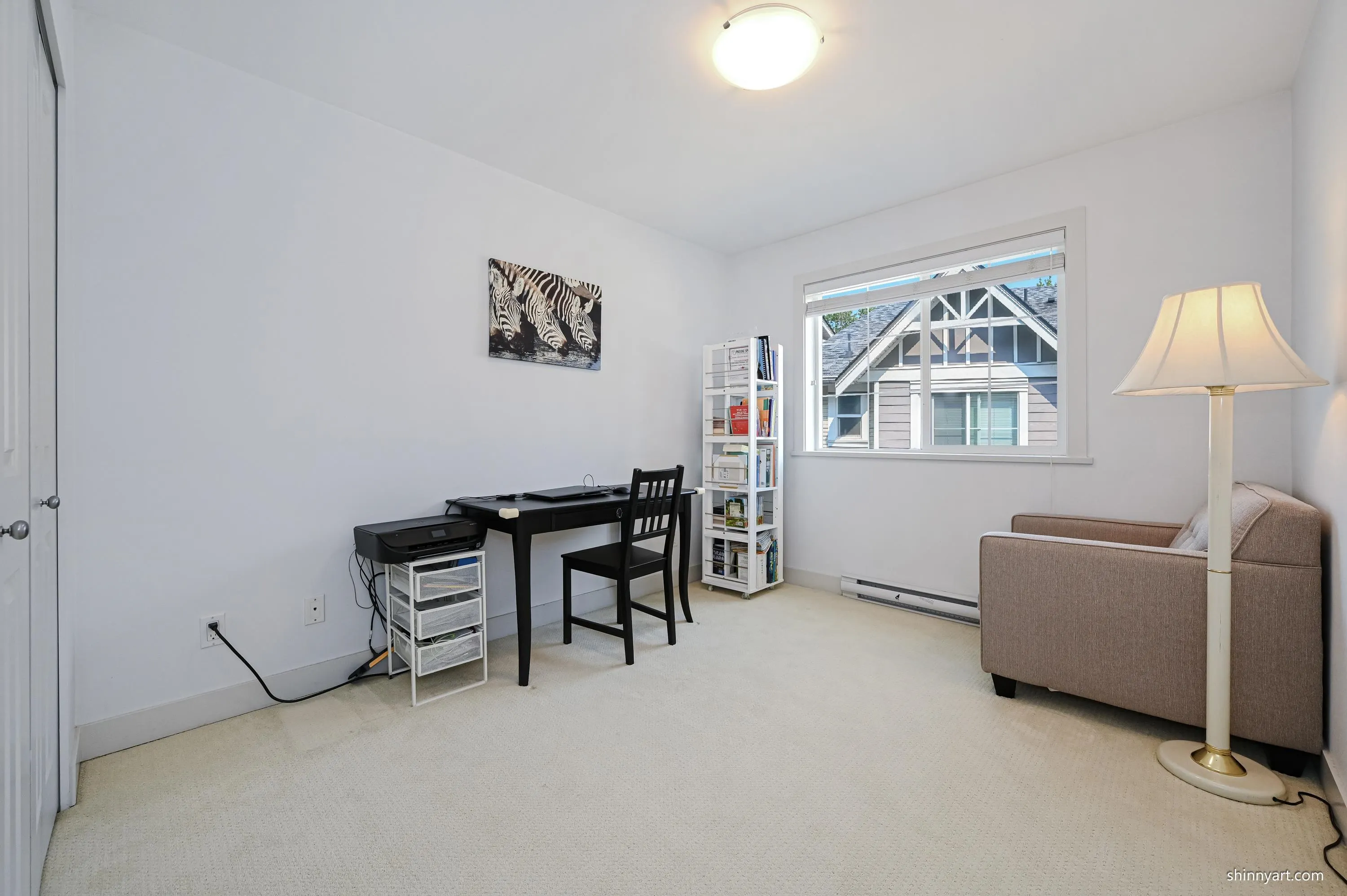 15 8200 Blundell Road