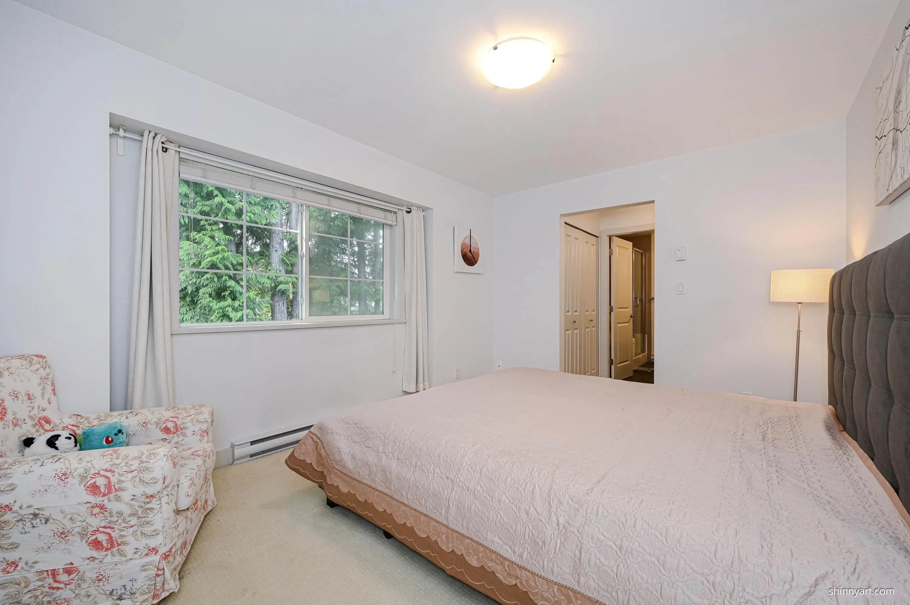 15 8200 Blundell Road