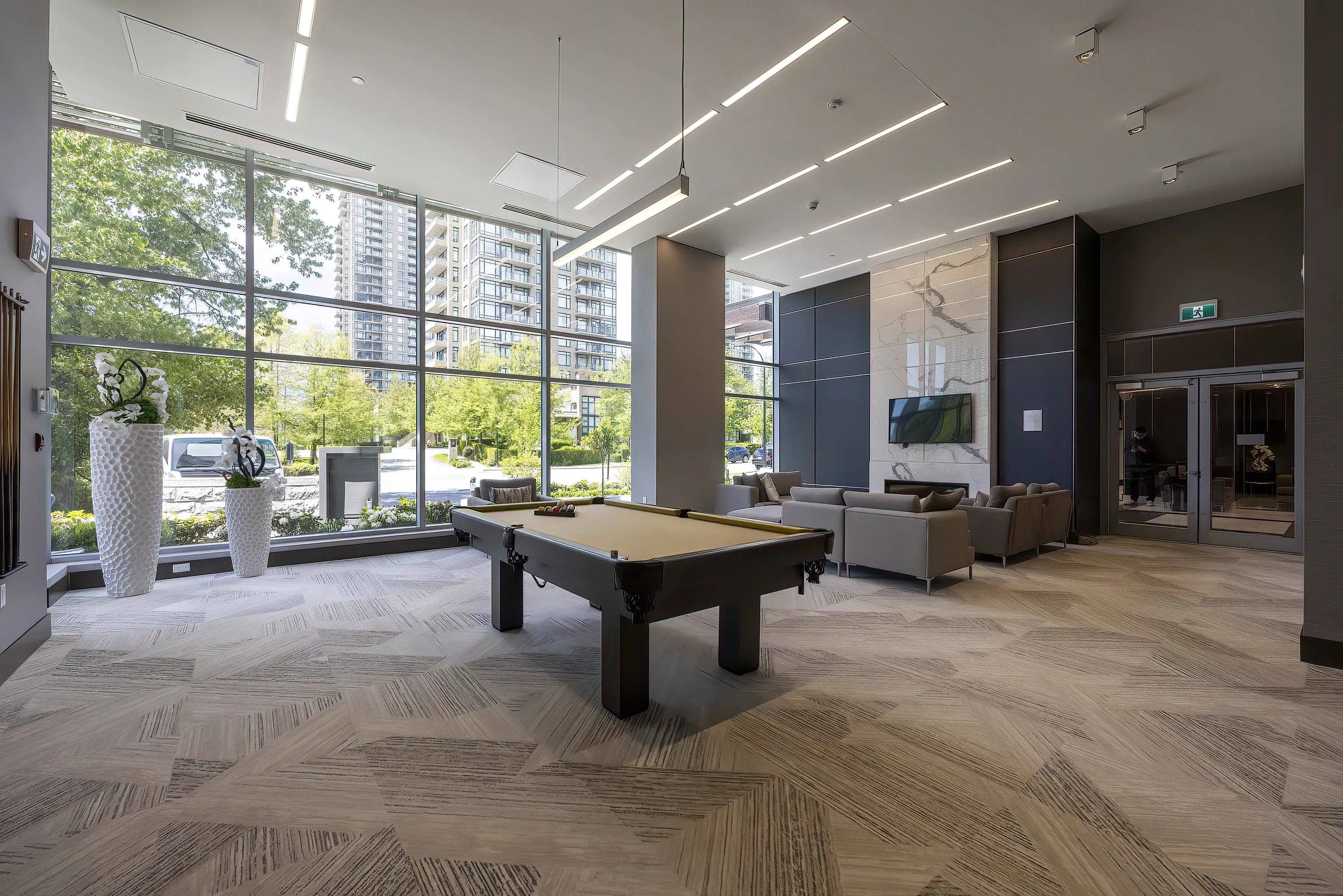 3206 2388 Madison Avenue