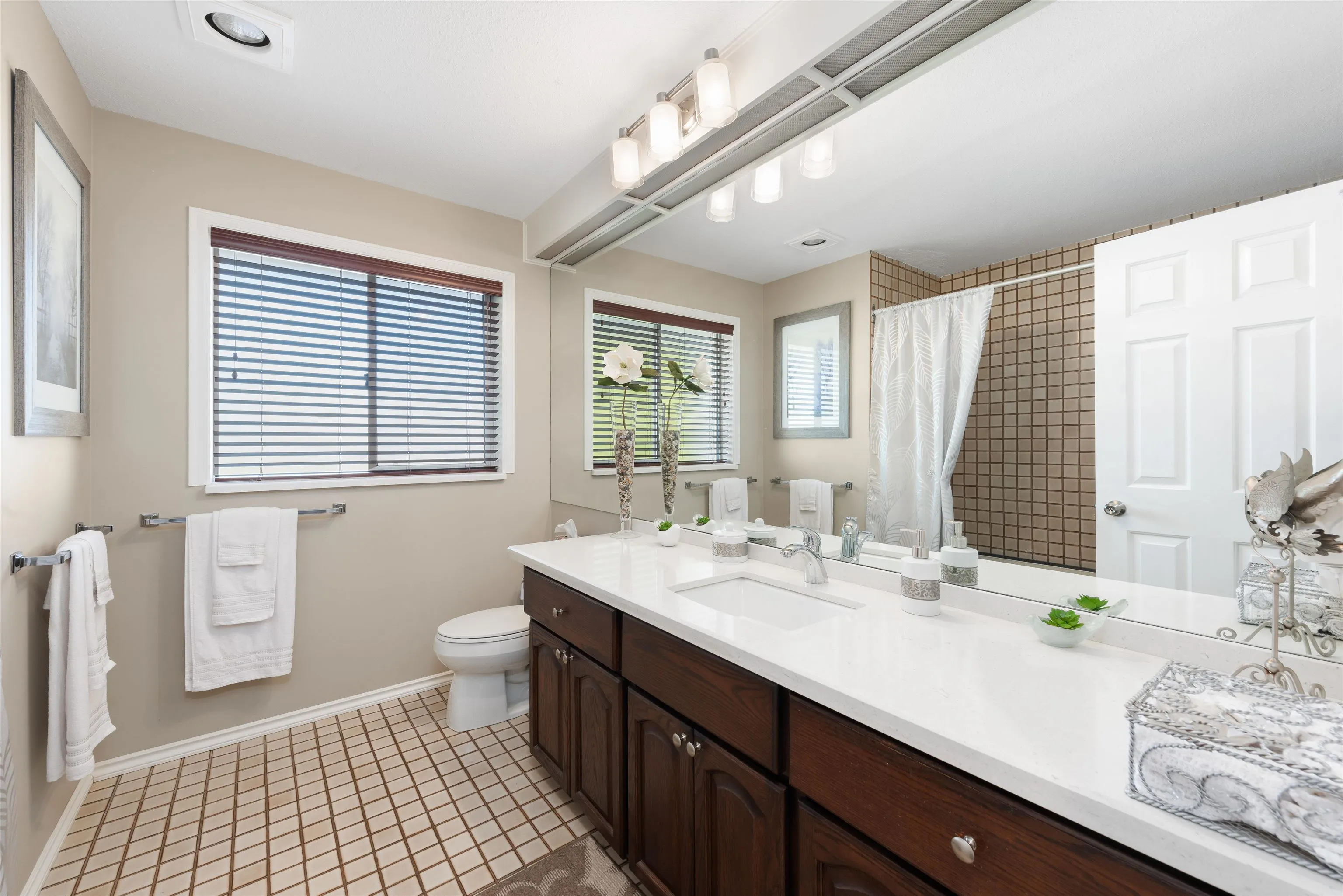 3173 Leeward Court