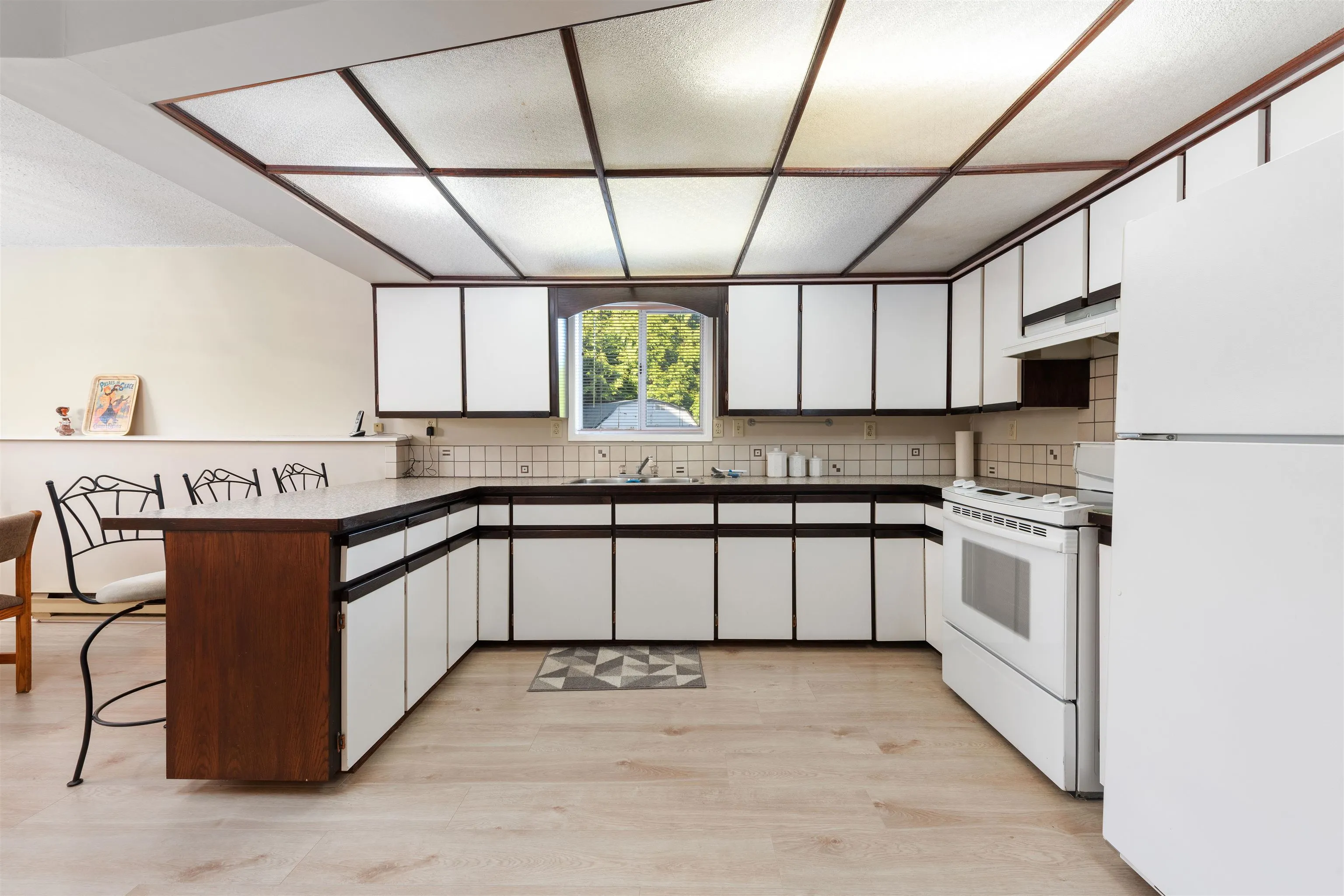 3173 Leeward Court