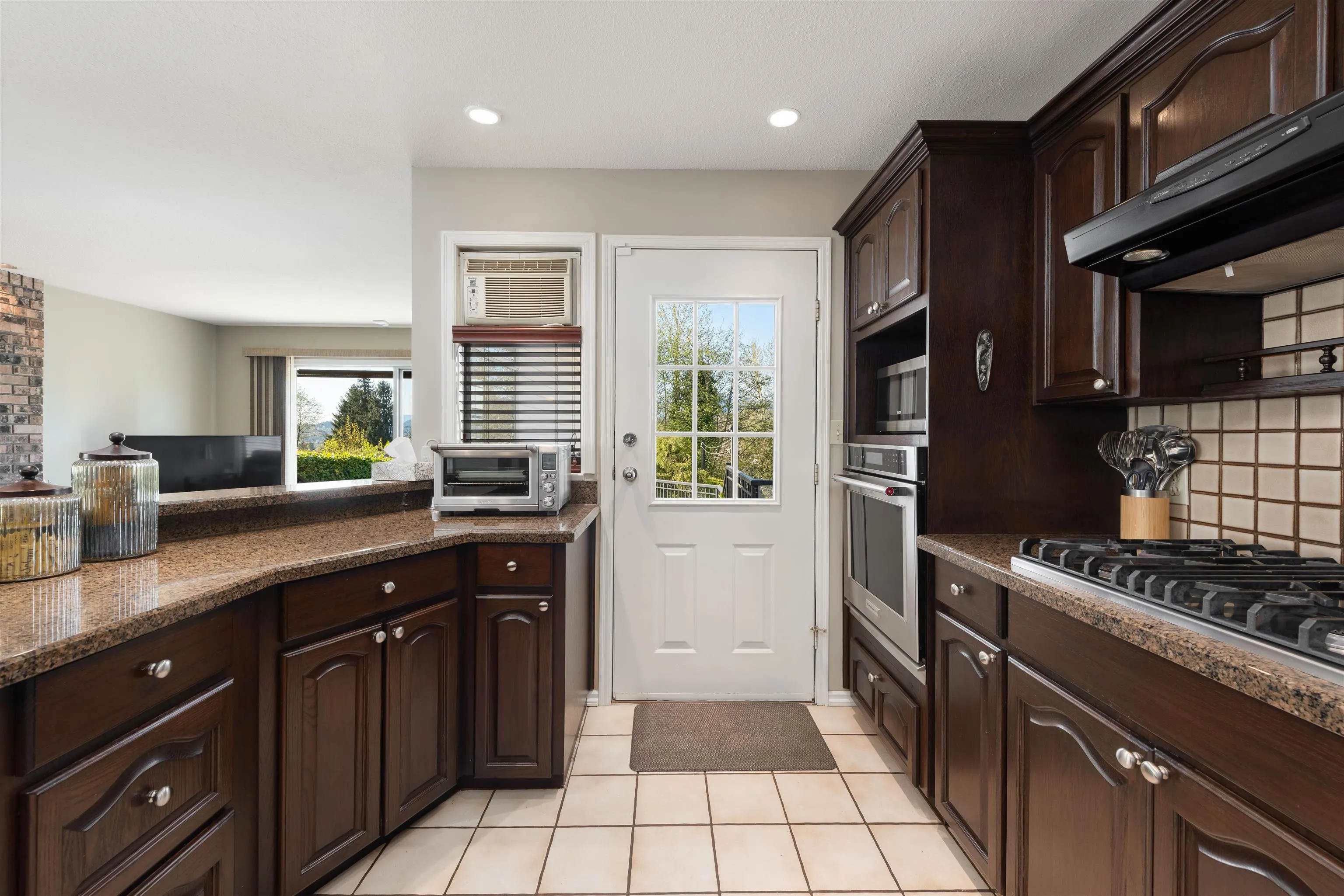 3173 Leeward Court