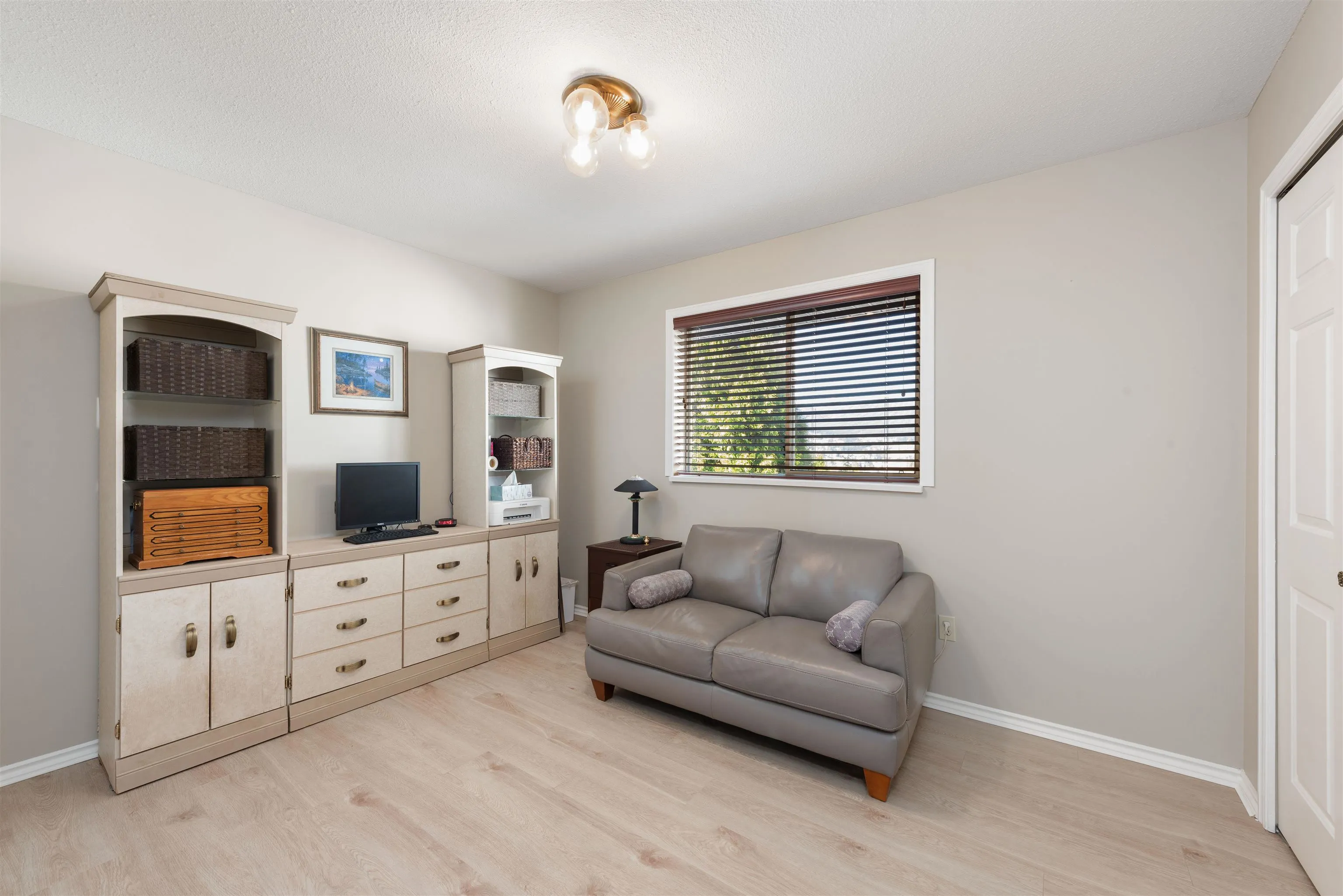 3173 Leeward Court