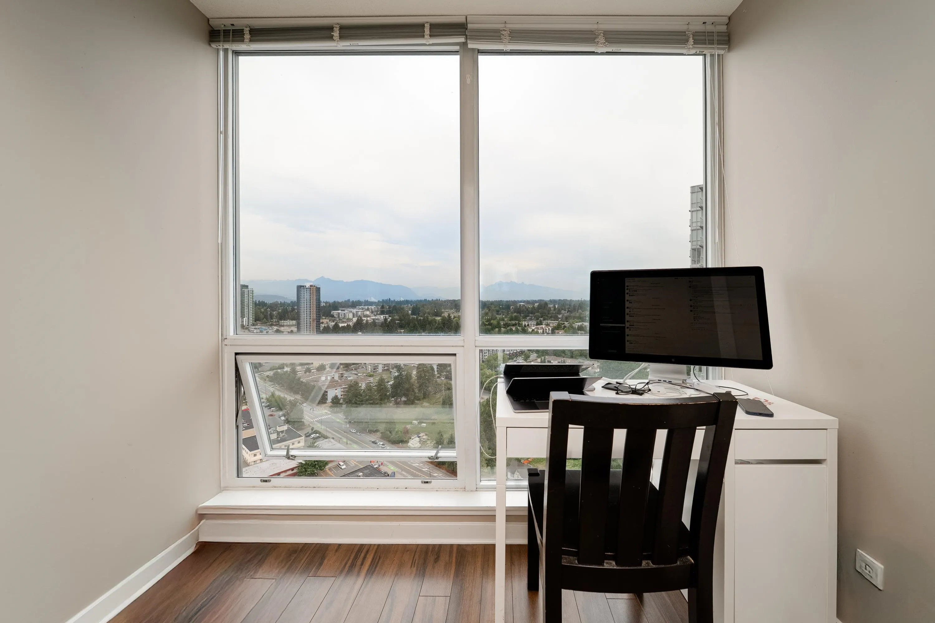 3105 13618 100 Avenue