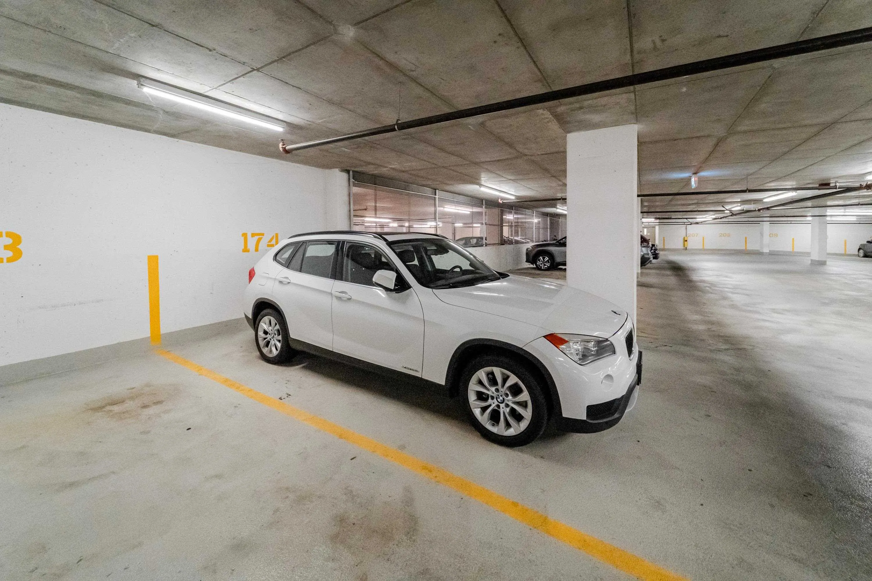 3105 13618 100 Avenue
