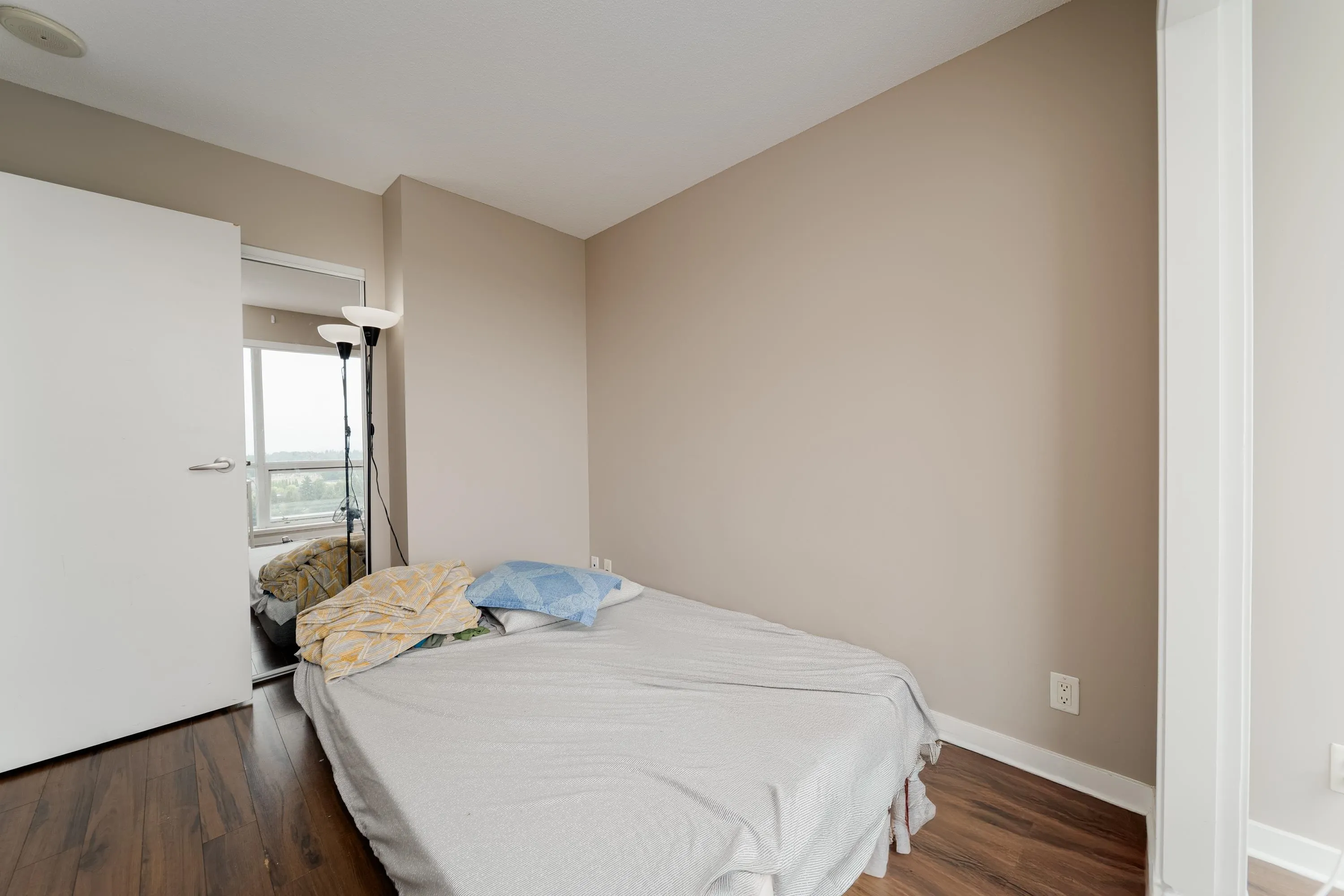 3105 13618 100 Avenue
