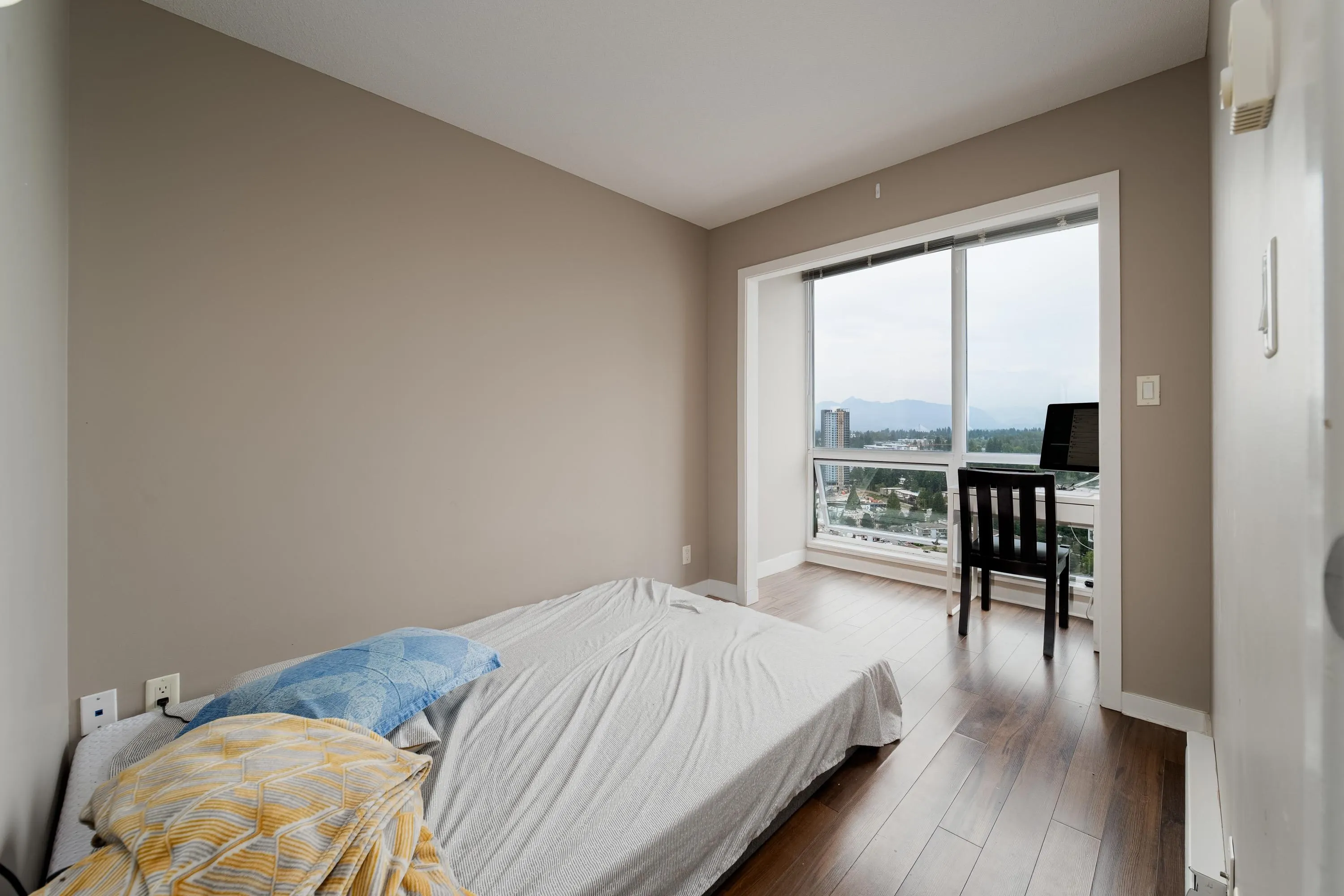 3105 13618 100 Avenue