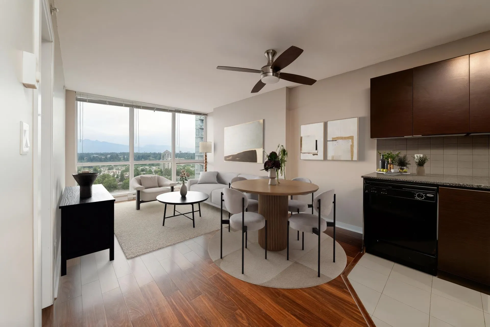 3105 13618 100 Avenue