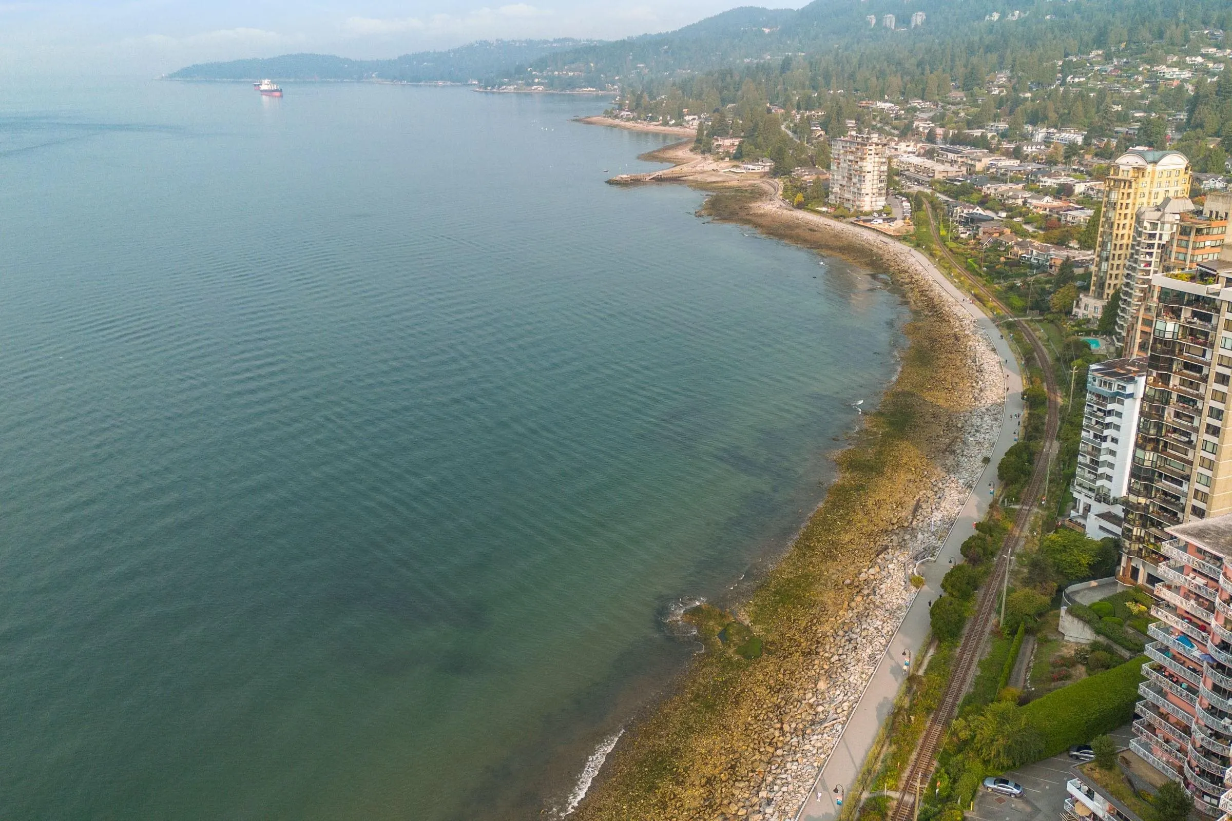 5 2150 Marine Drive
