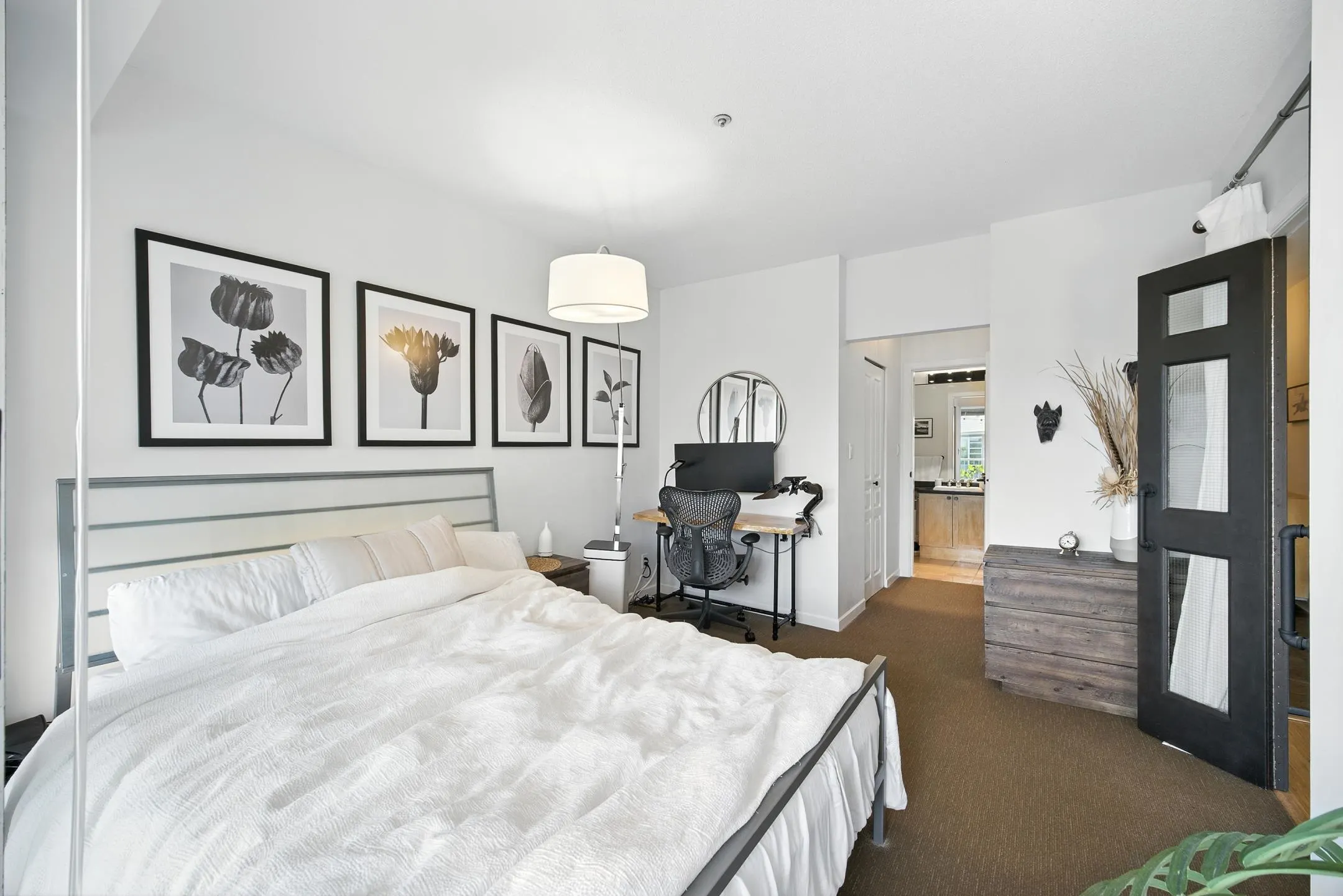 409 1820 E Kent Ave South Avenue