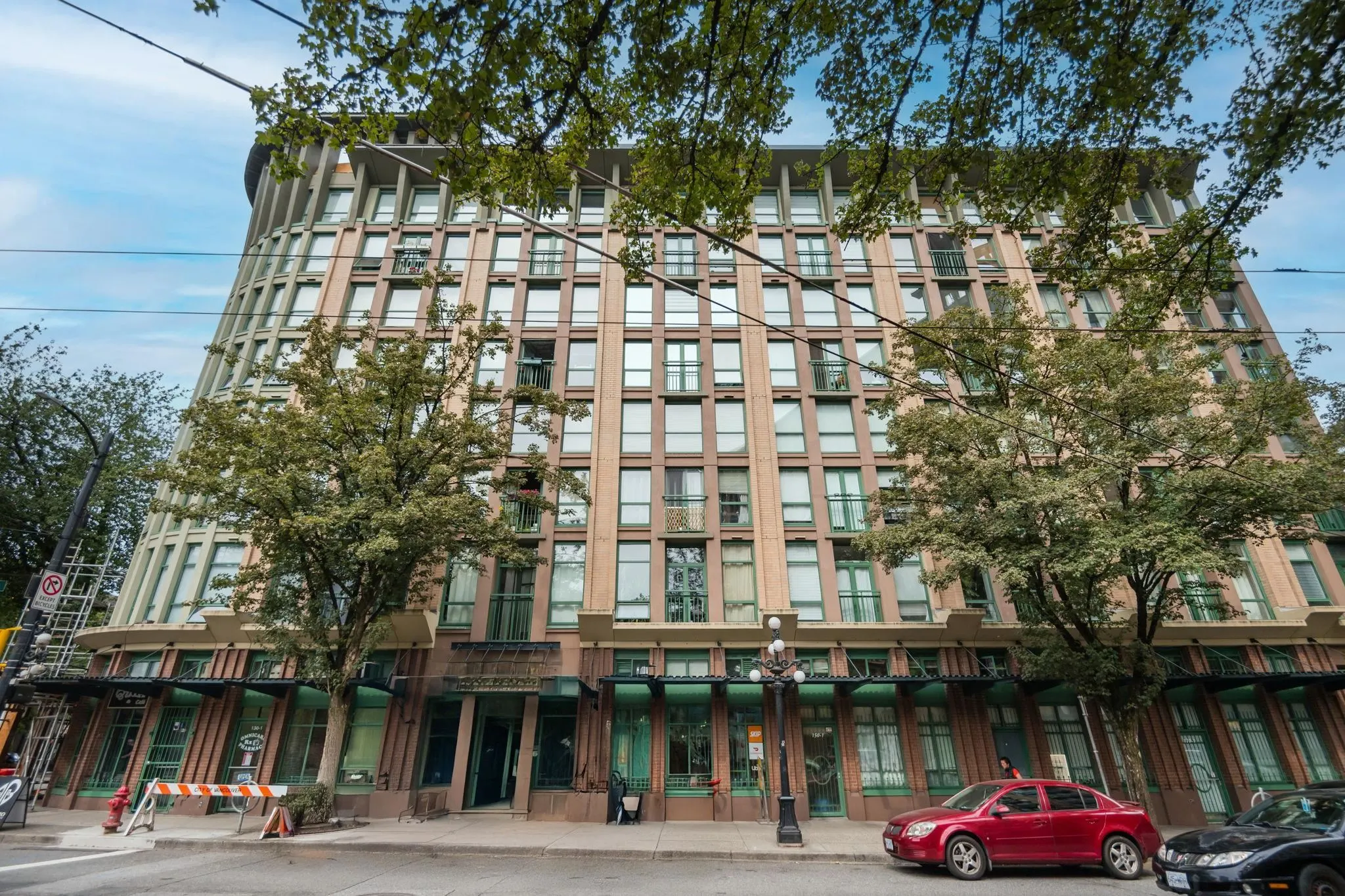 508 1 E Cordova Street