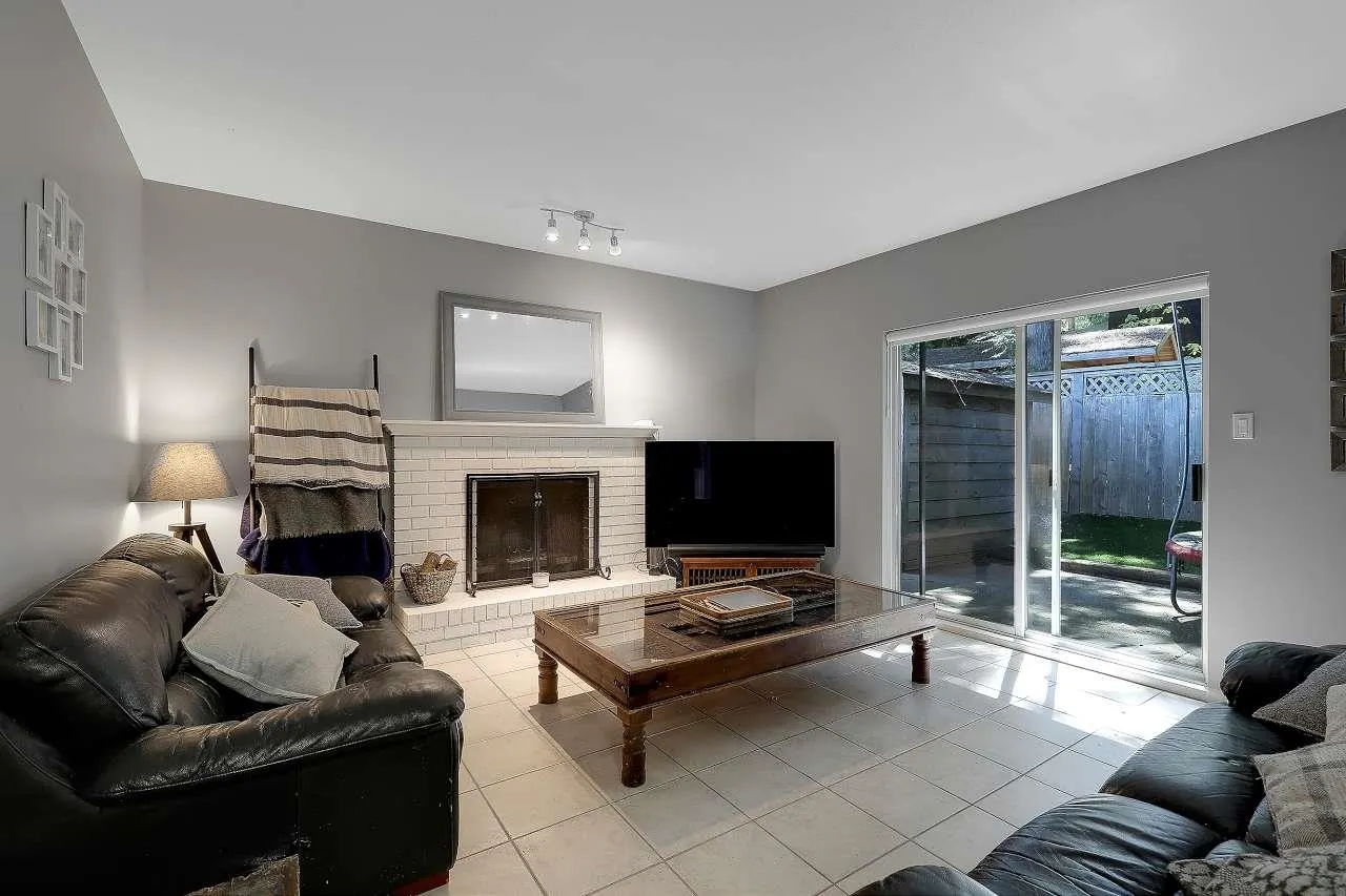 5256 Cambridge Court