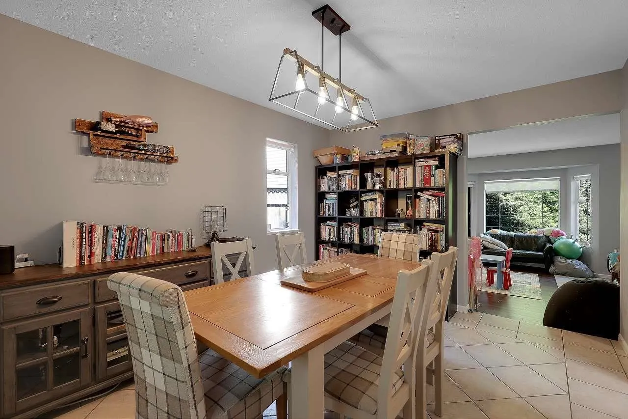5256 Cambridge Court