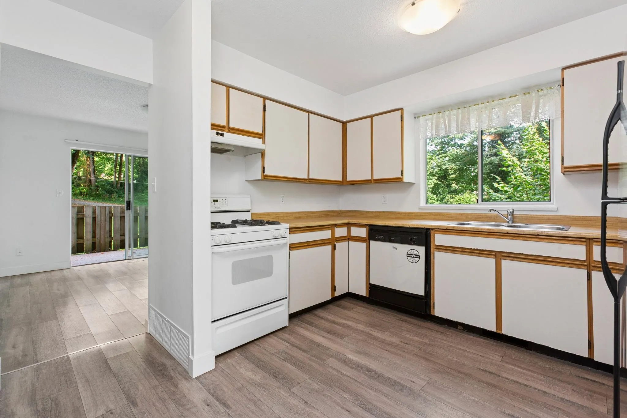 65 Seaview Drive