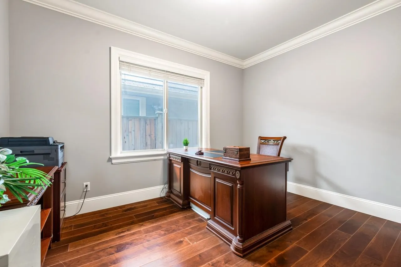 5830 Fair Wynd