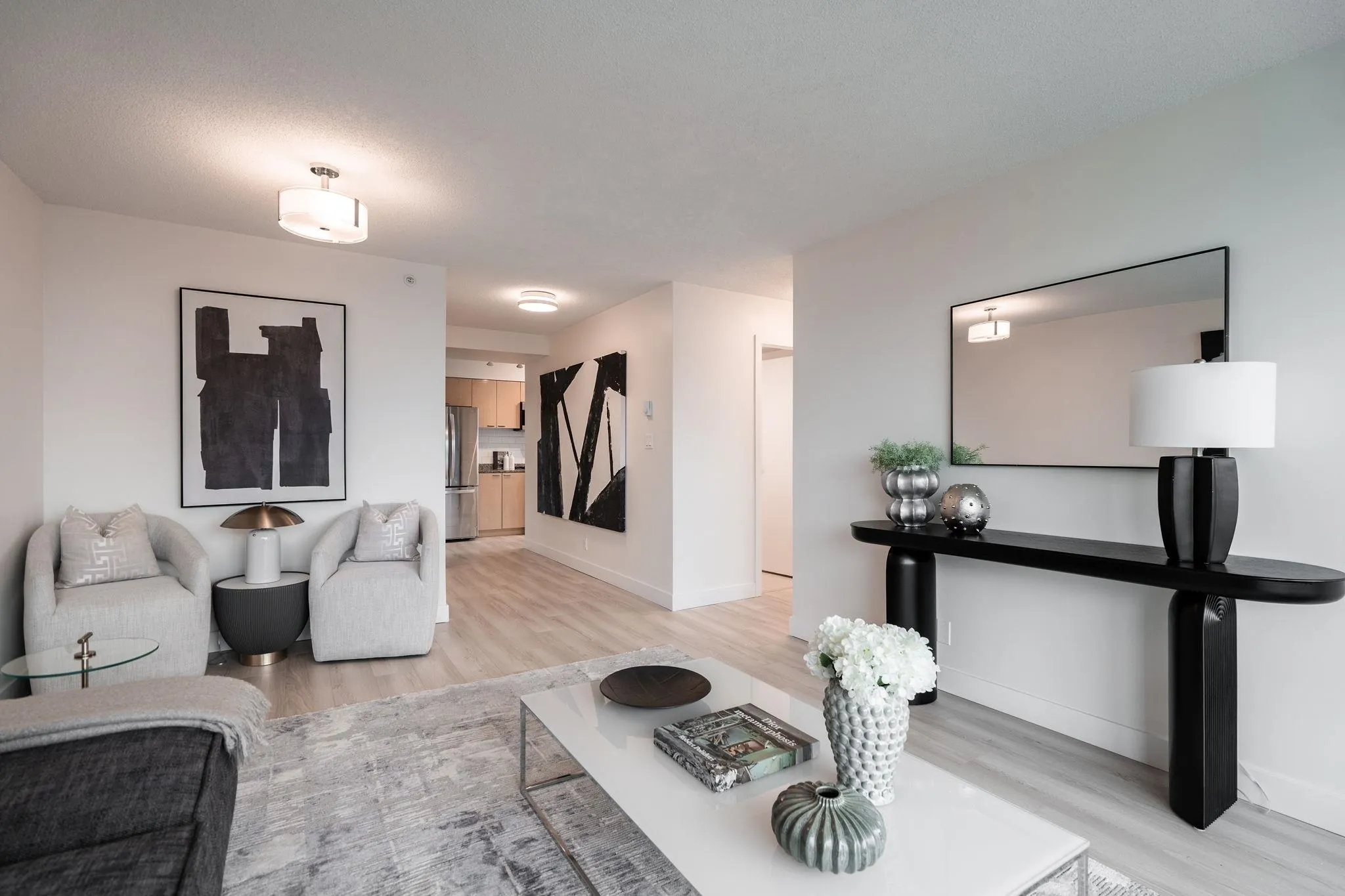 2806 1288 W Georgia Street