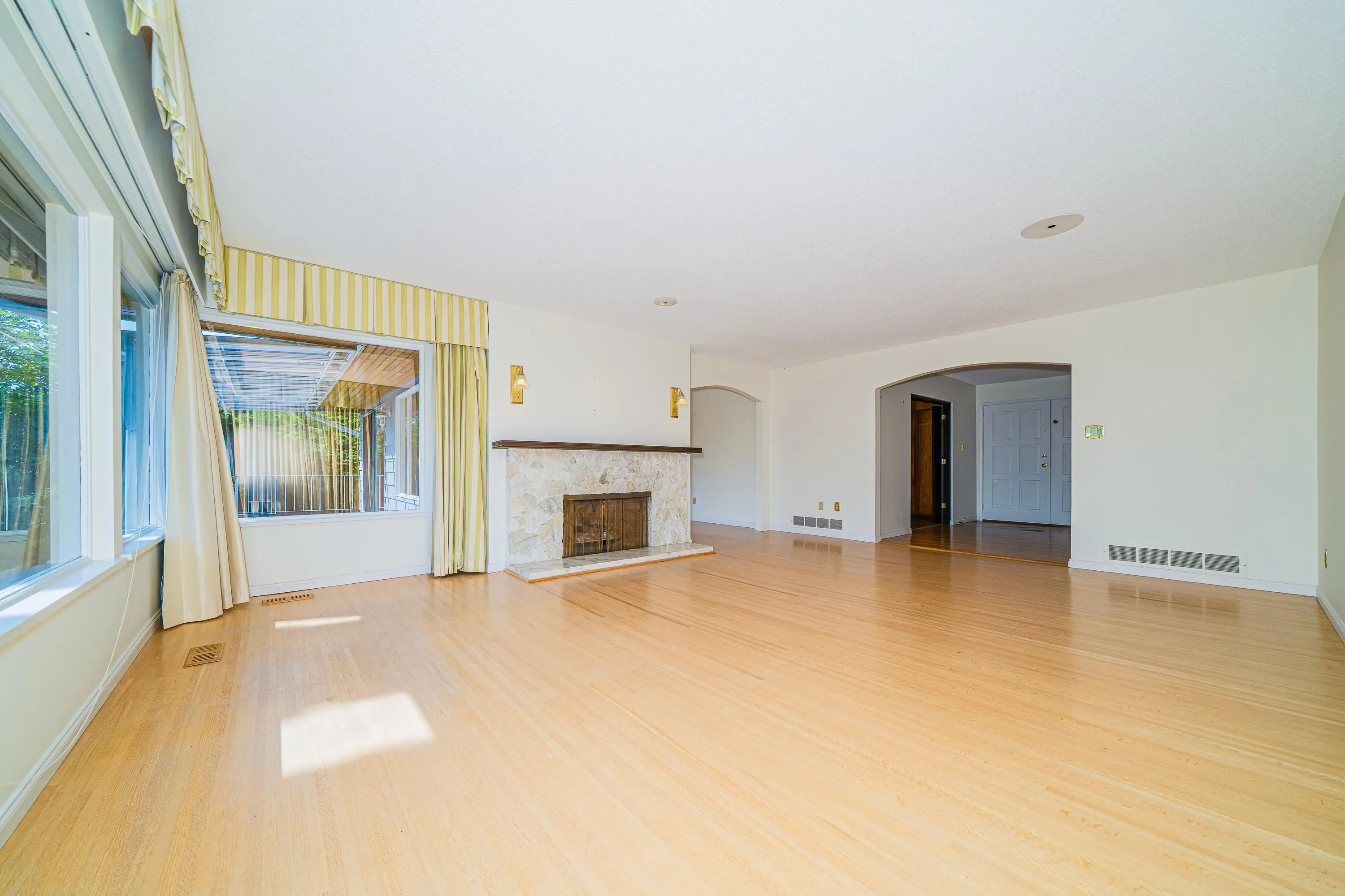 1346 Whitby Road