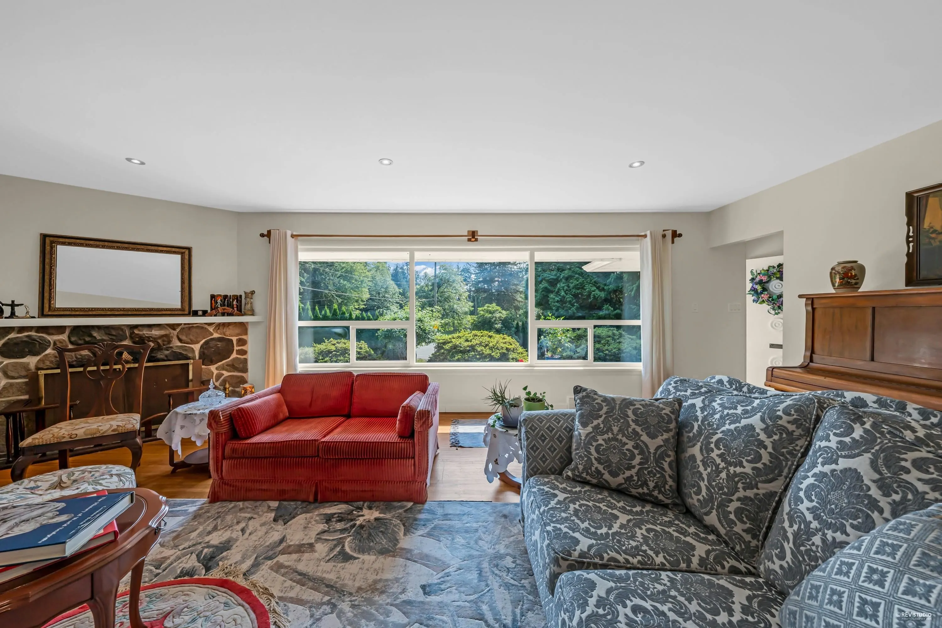 410 Hadden Drive