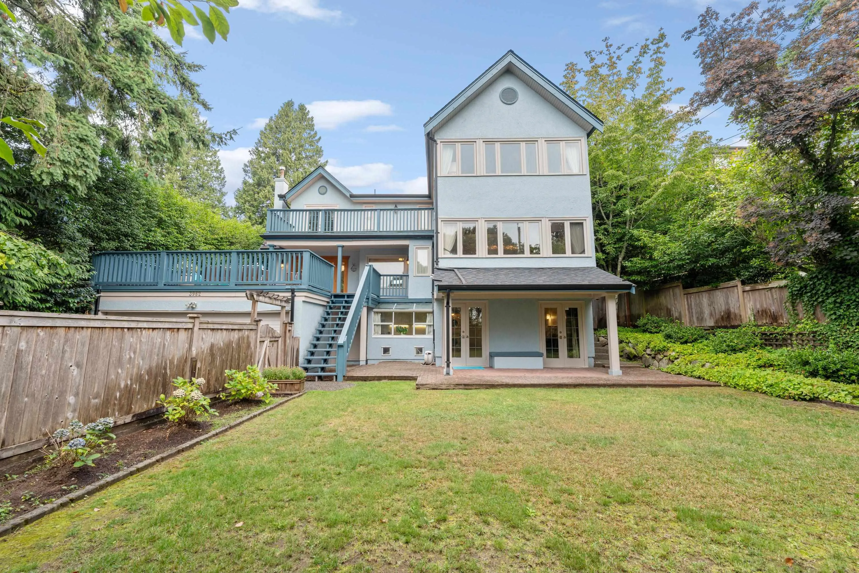 3982 W 35th Avenue