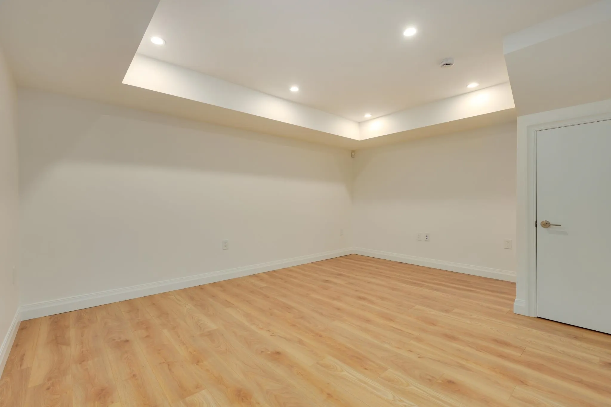 259 E 23rd Street