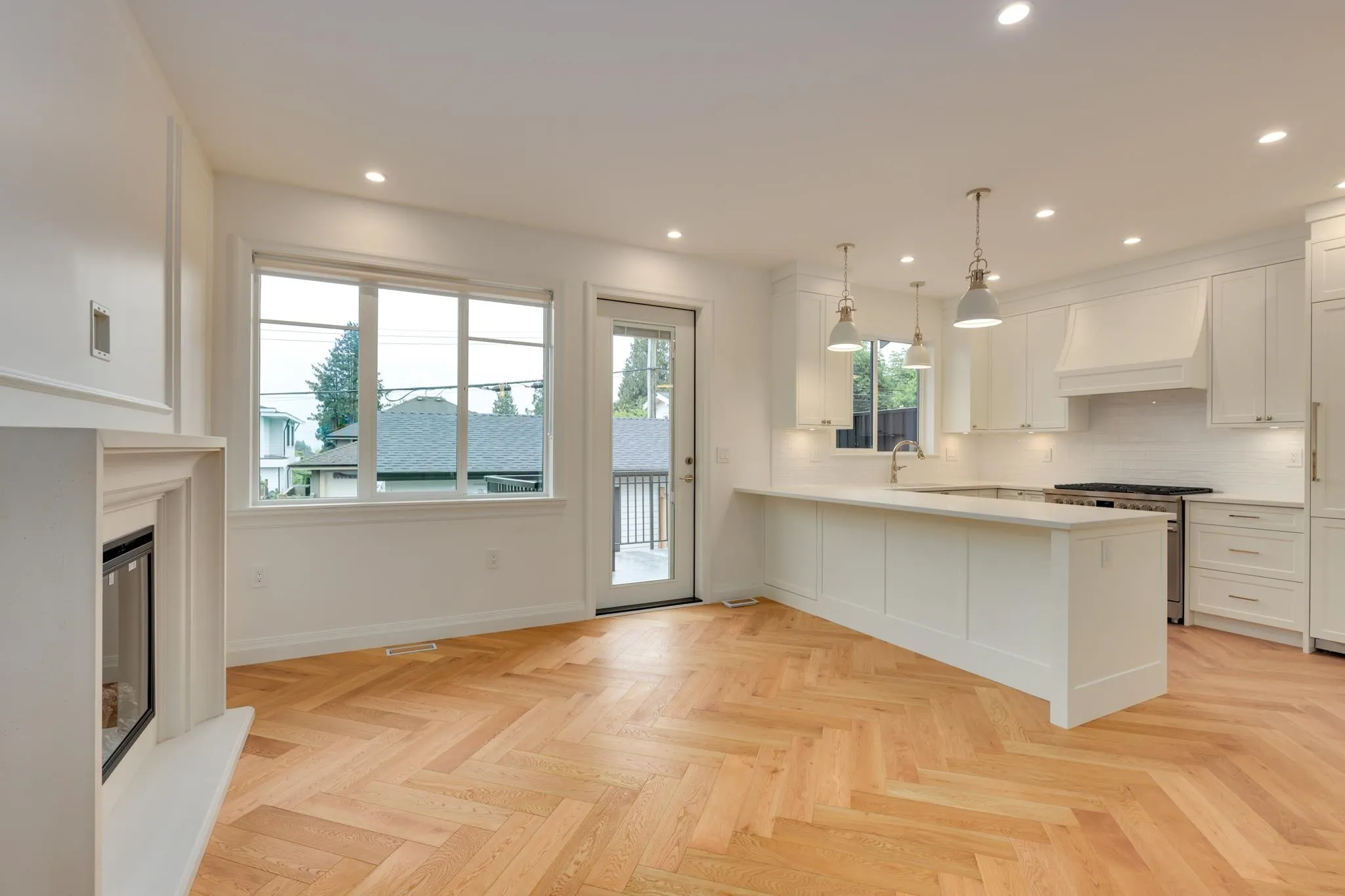 259 E 23rd Street