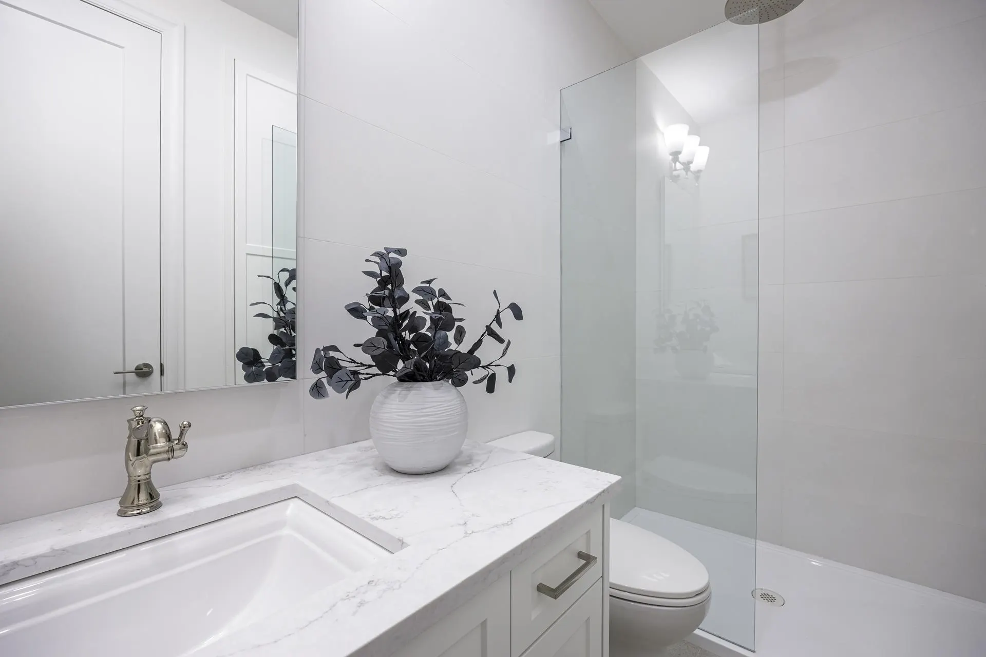 259 E 23rd Street