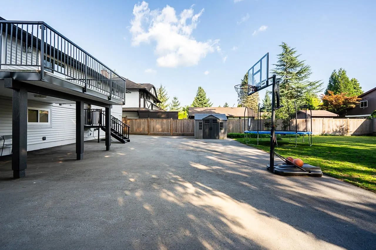 1624 Coquitlam Avenue