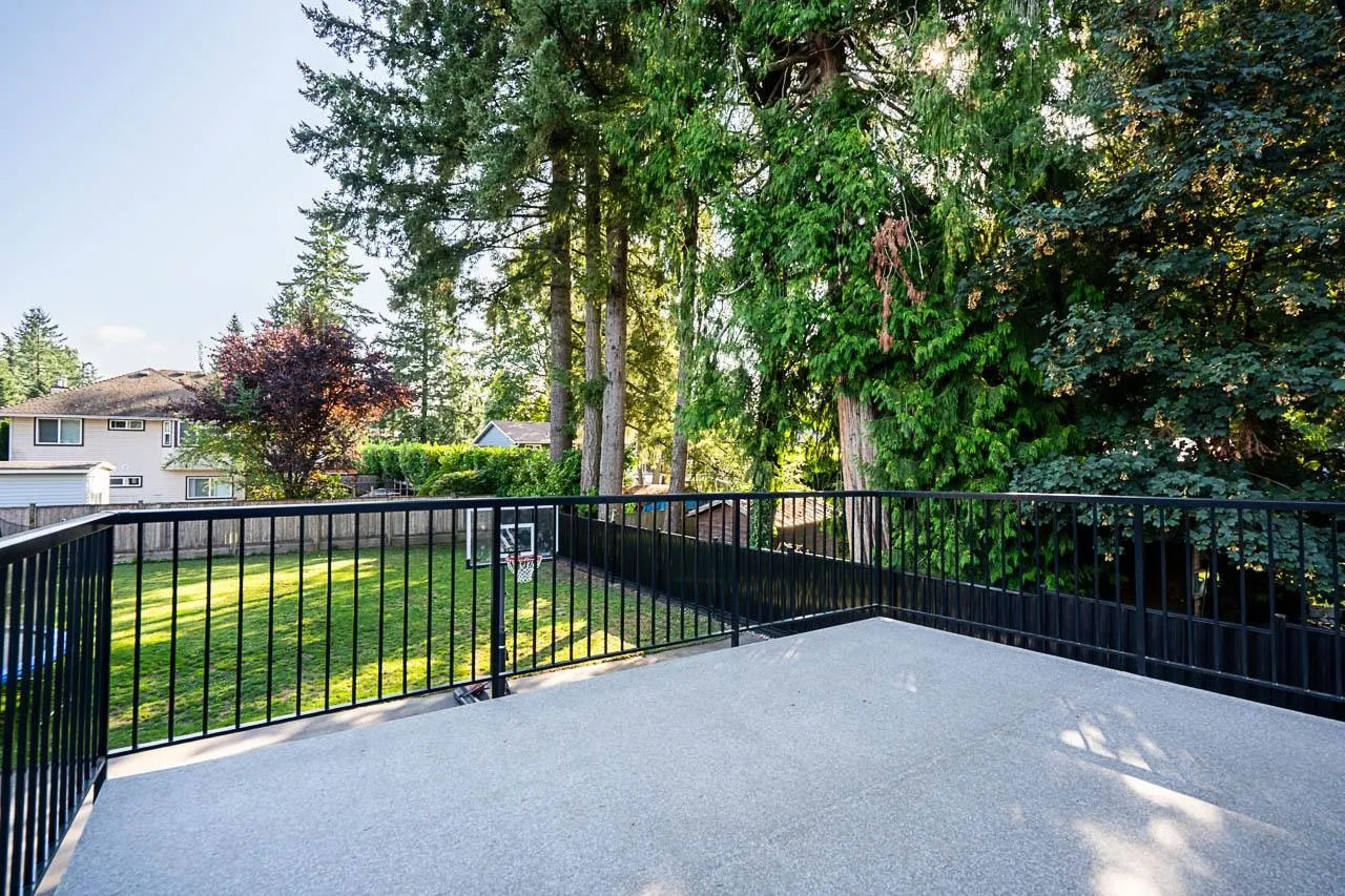 1624 Coquitlam Avenue