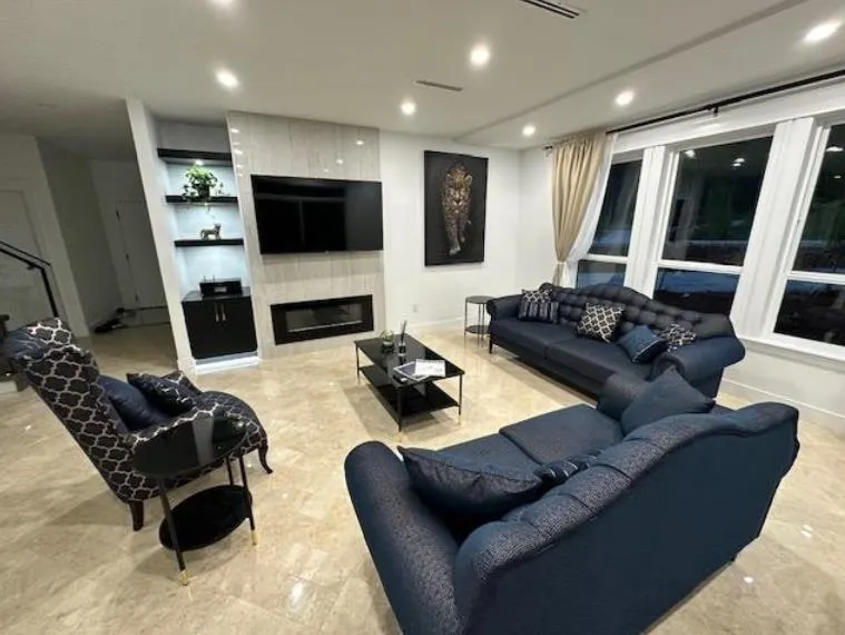 1102 Largo Road