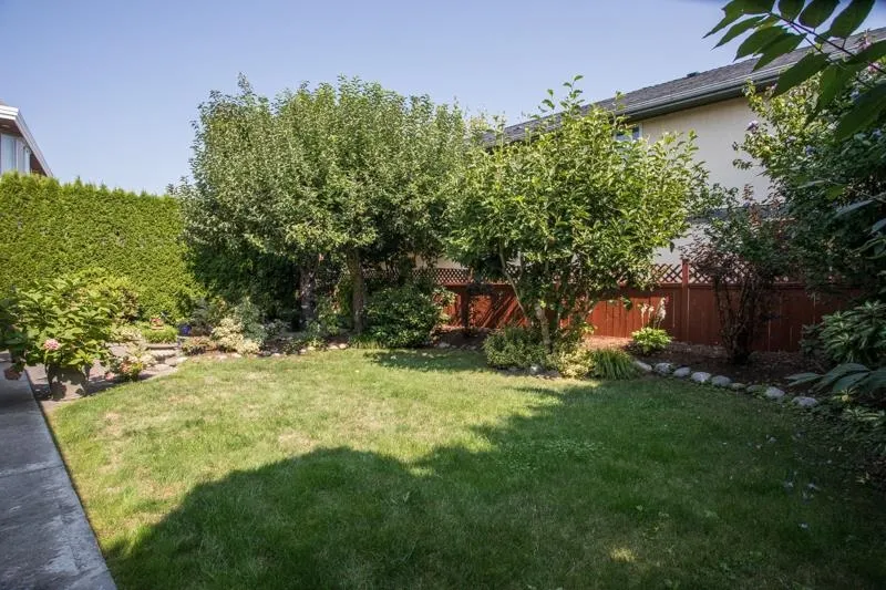5524 Cornwall Drive