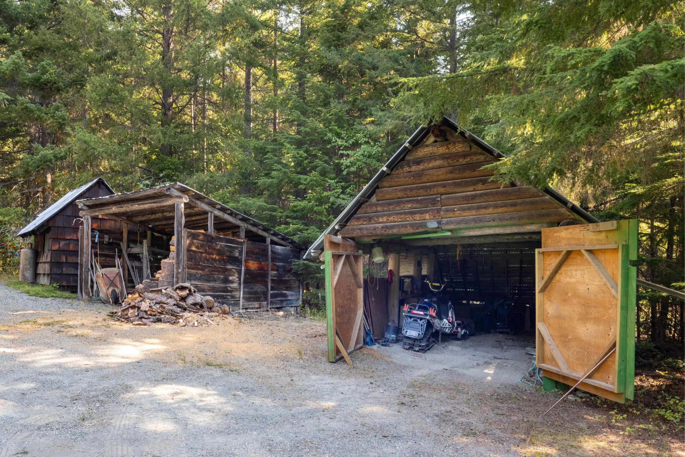 2873 Blackwater Road