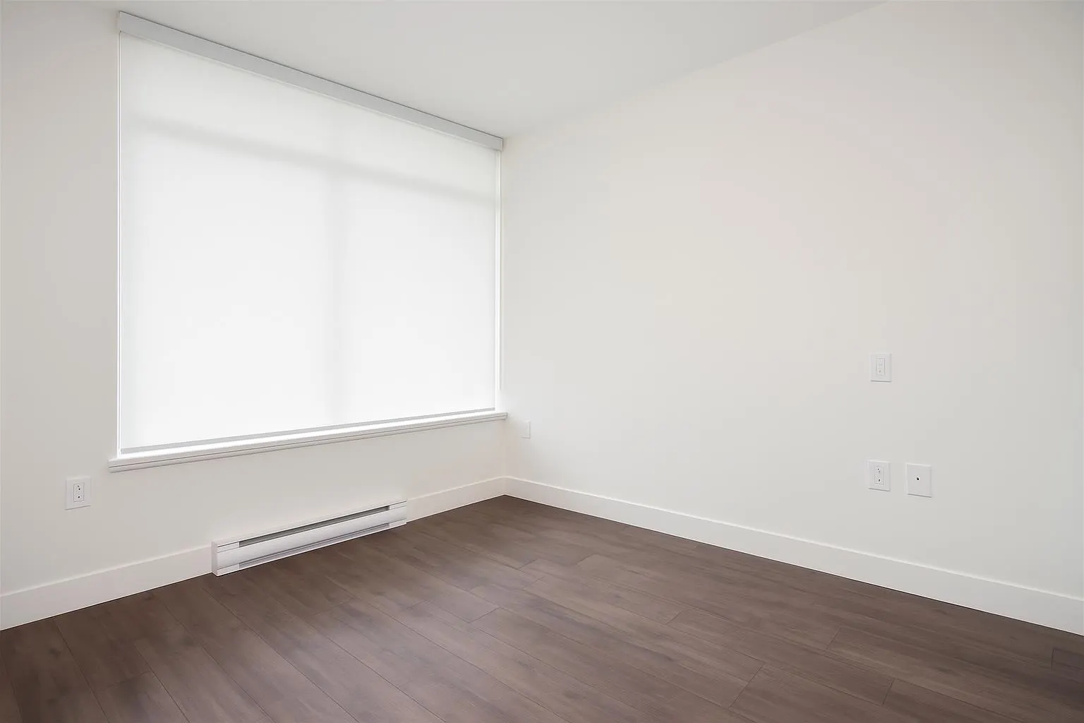 408 258 Nelson's Court