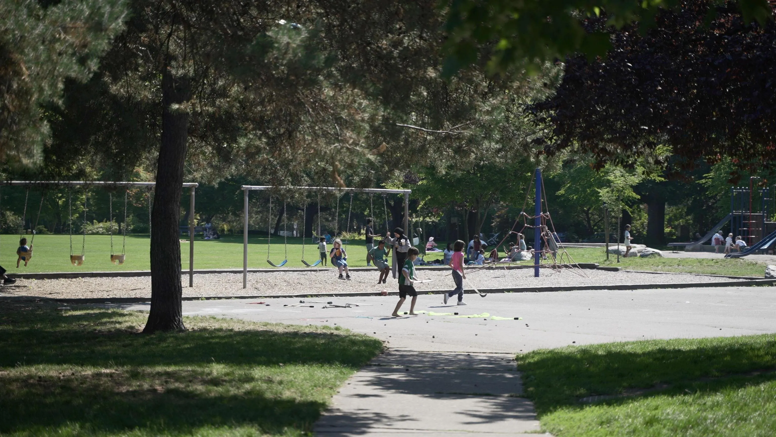 303 700 E Pender Street