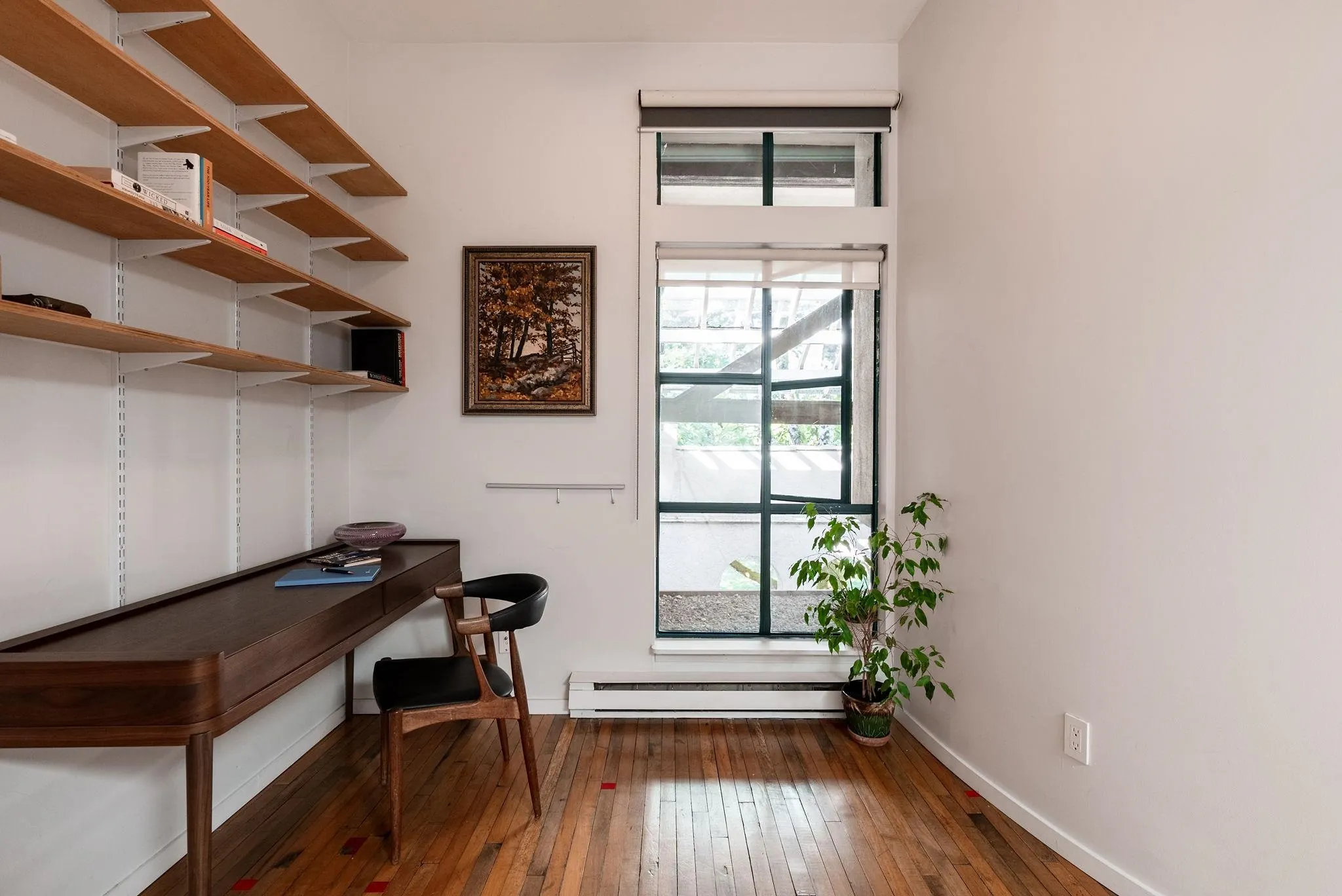 303 700 E Pender Street