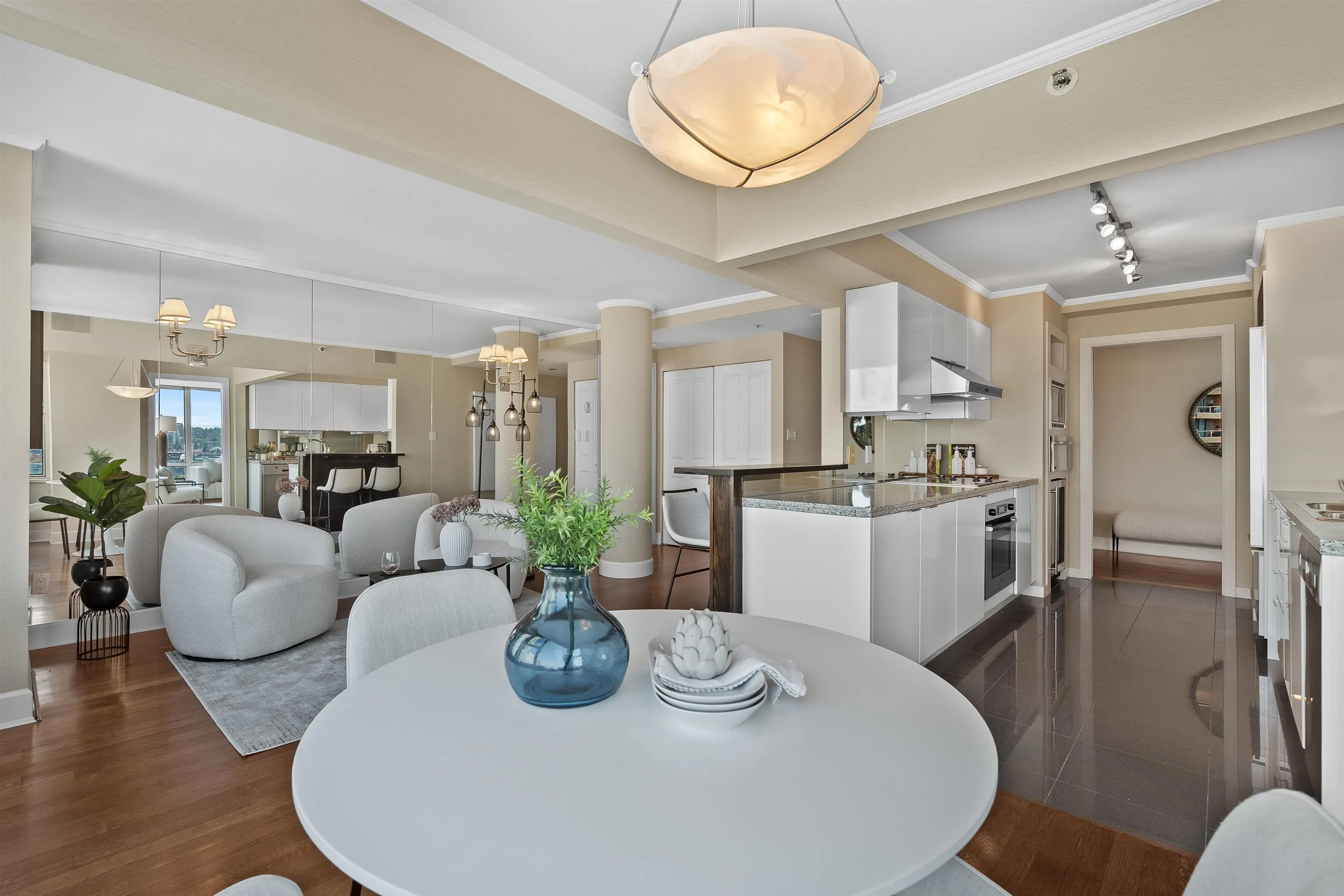 1301 1501 Howe Street