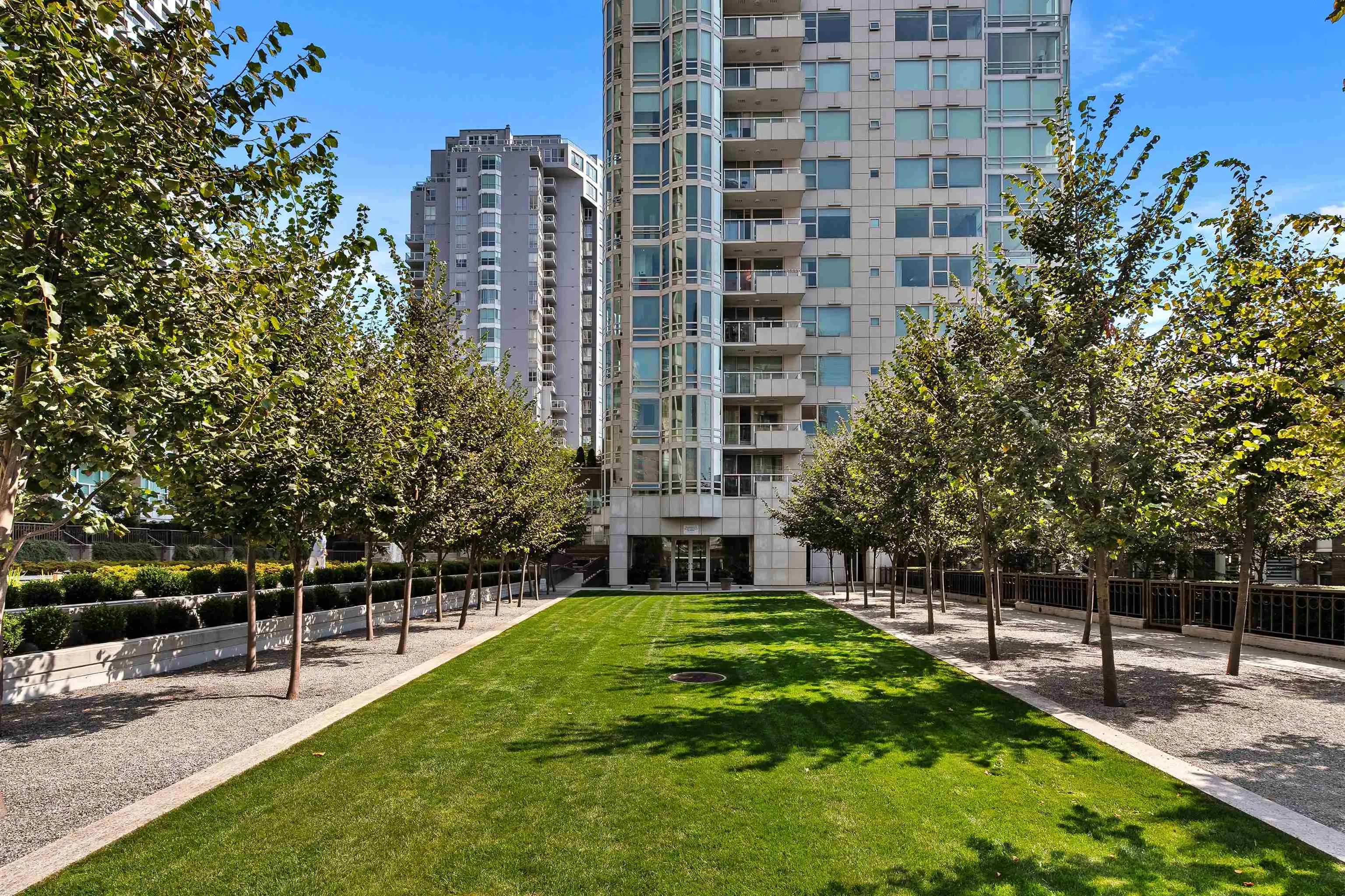 1301 1501 Howe Street
