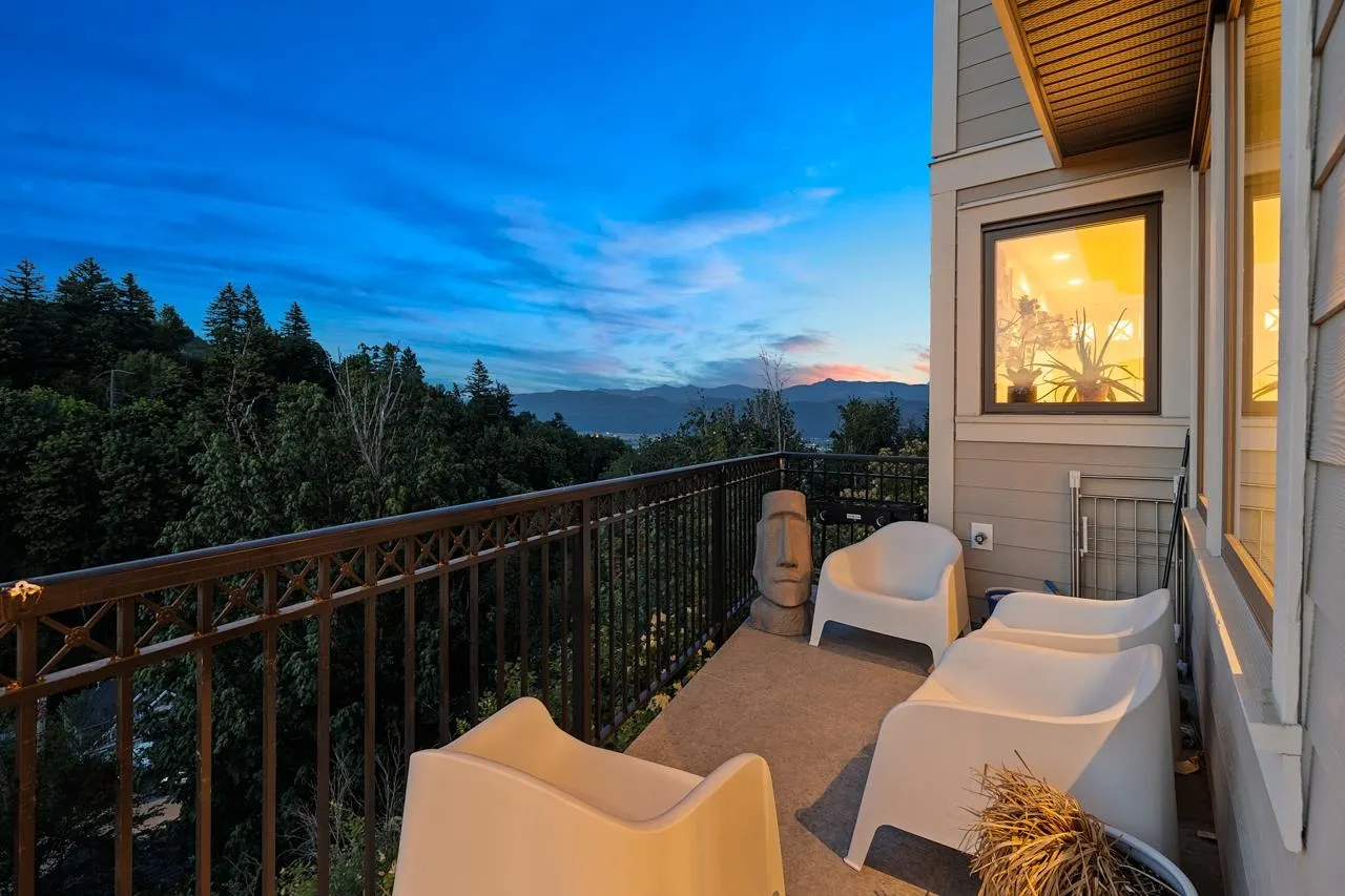 2736 Aquila Drive